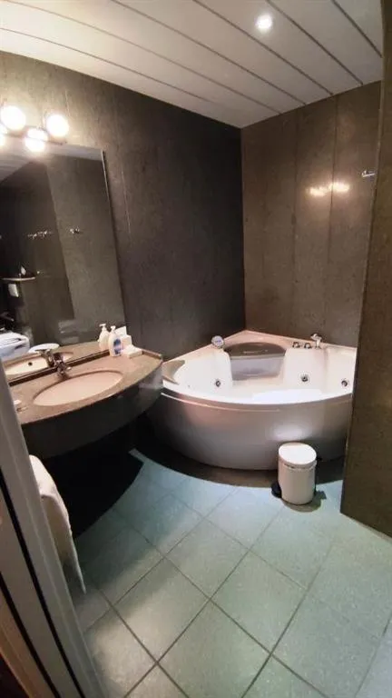 Toilet in LVG Hotel Collection - La Bussola