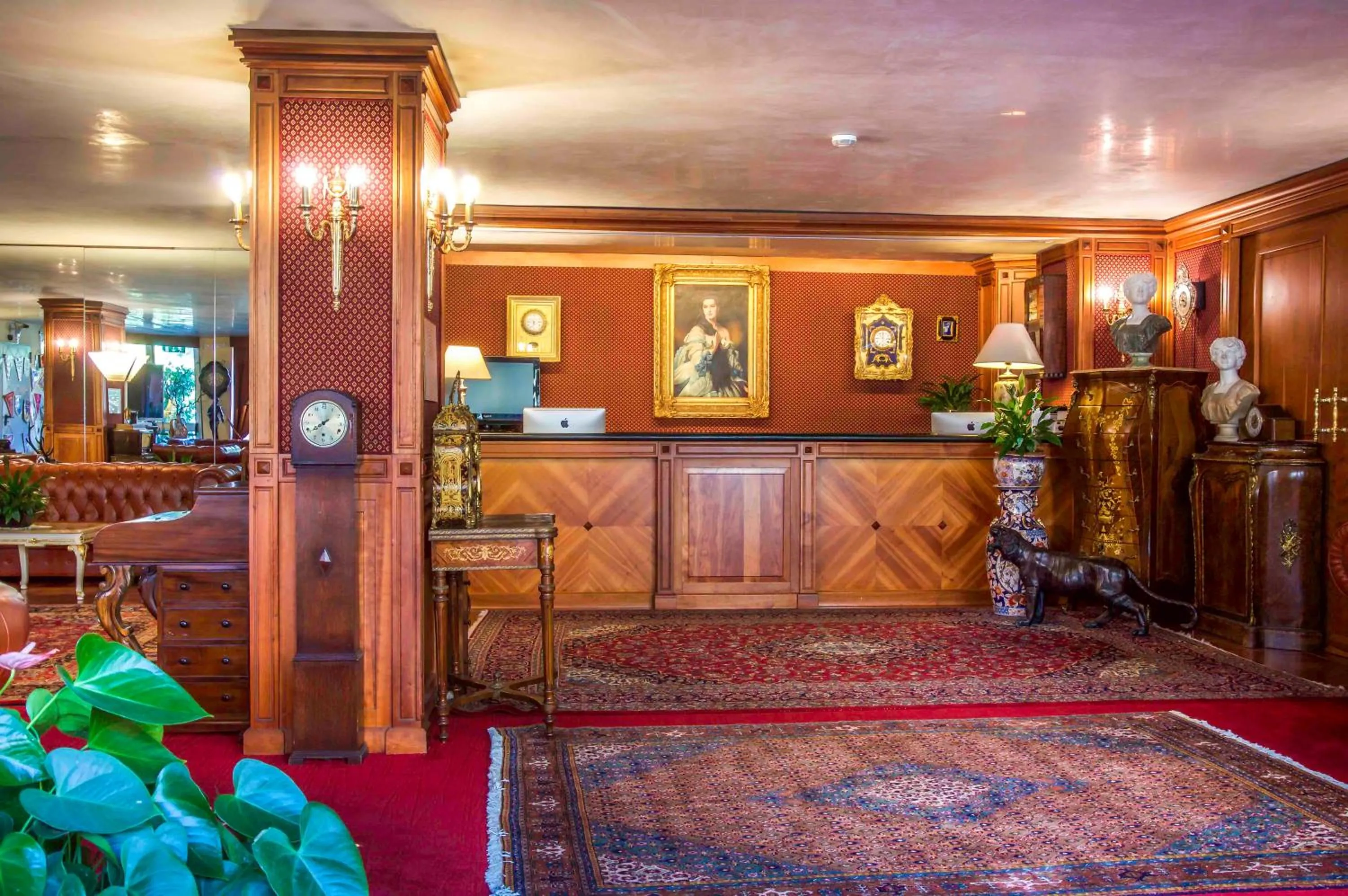 Lobby or reception in LVG Hotel Collection - La Bussola