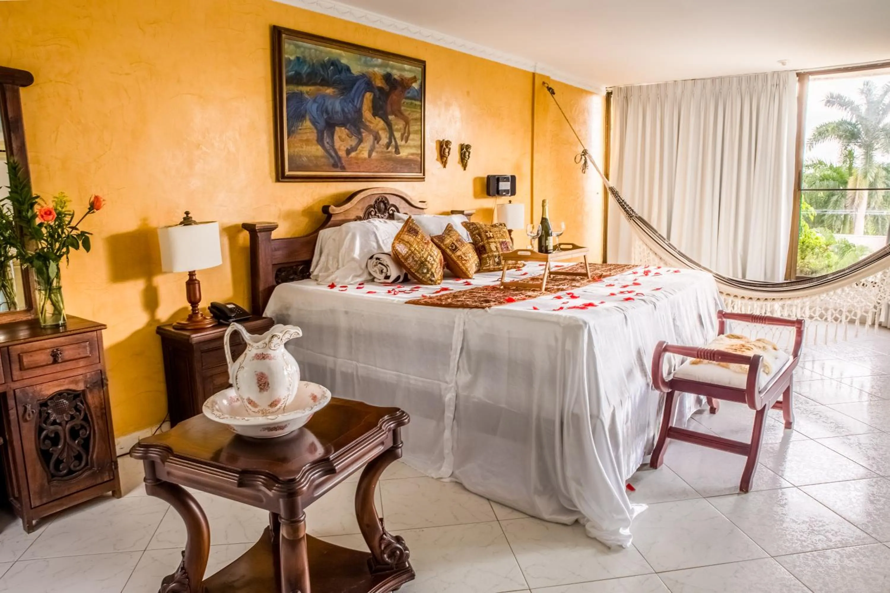 Bedroom, Bed in Eco Hotel Villa Martha