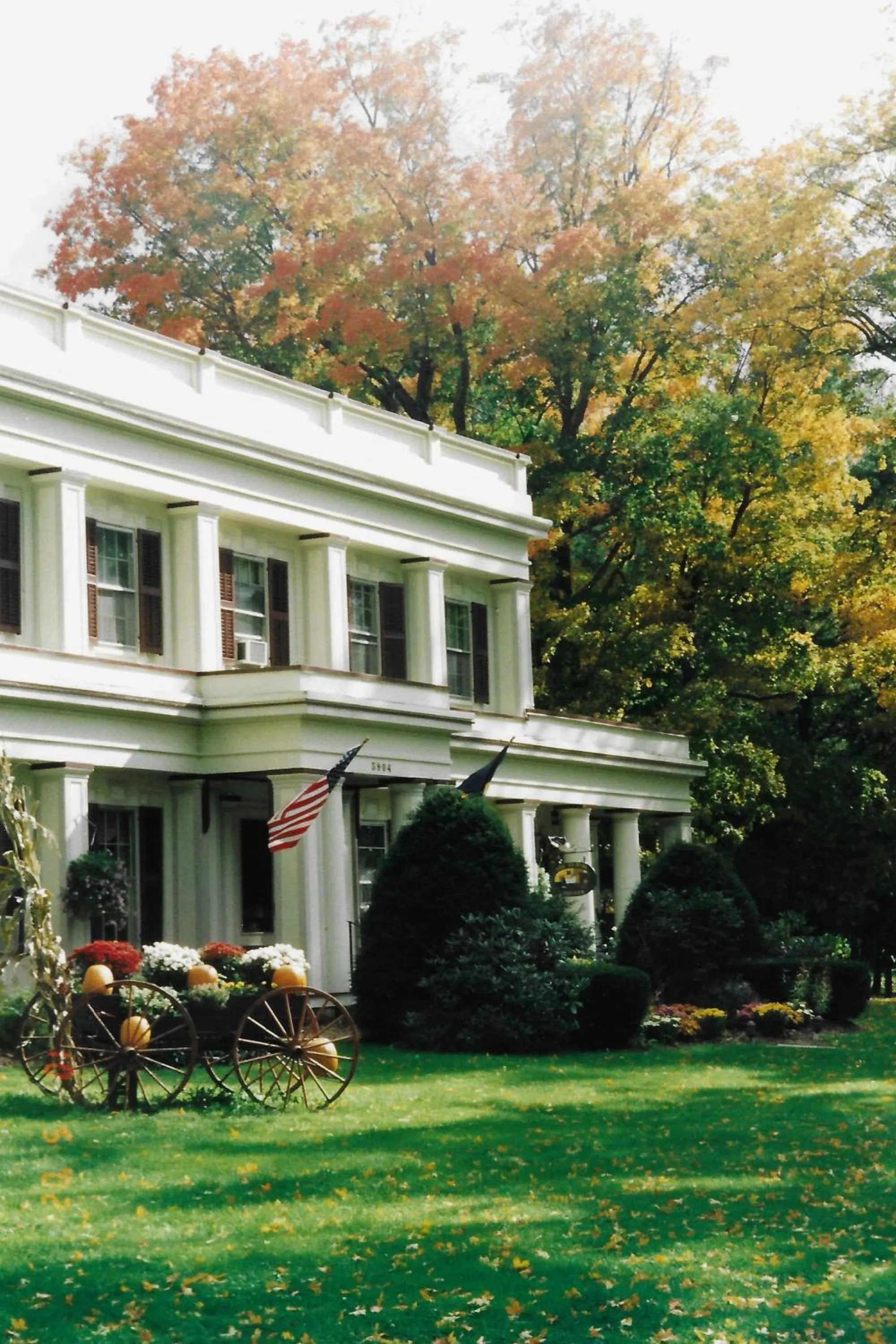 Property building in Arlington Inn & Spa