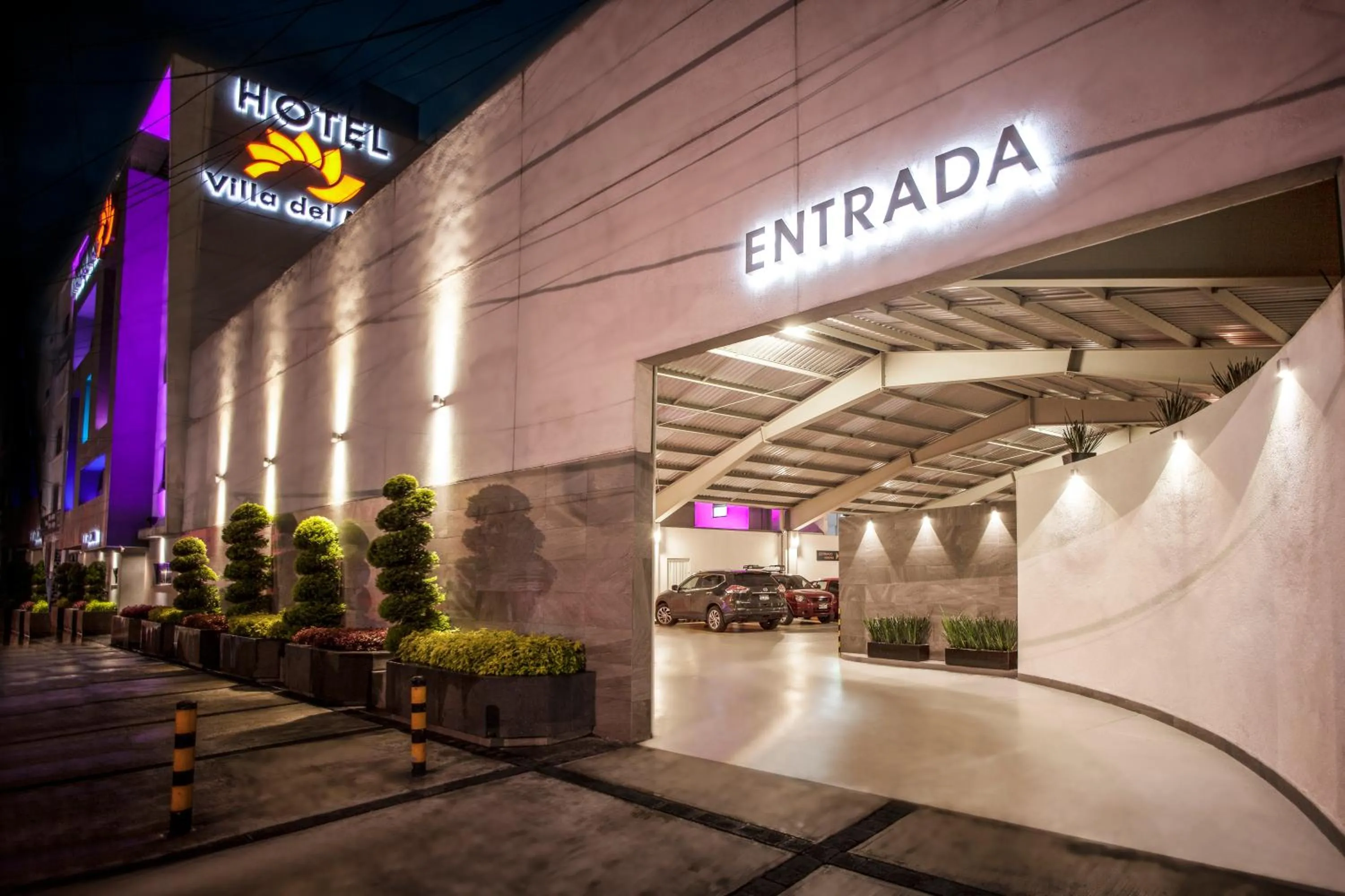 Property building in Hotel Villa del Mar