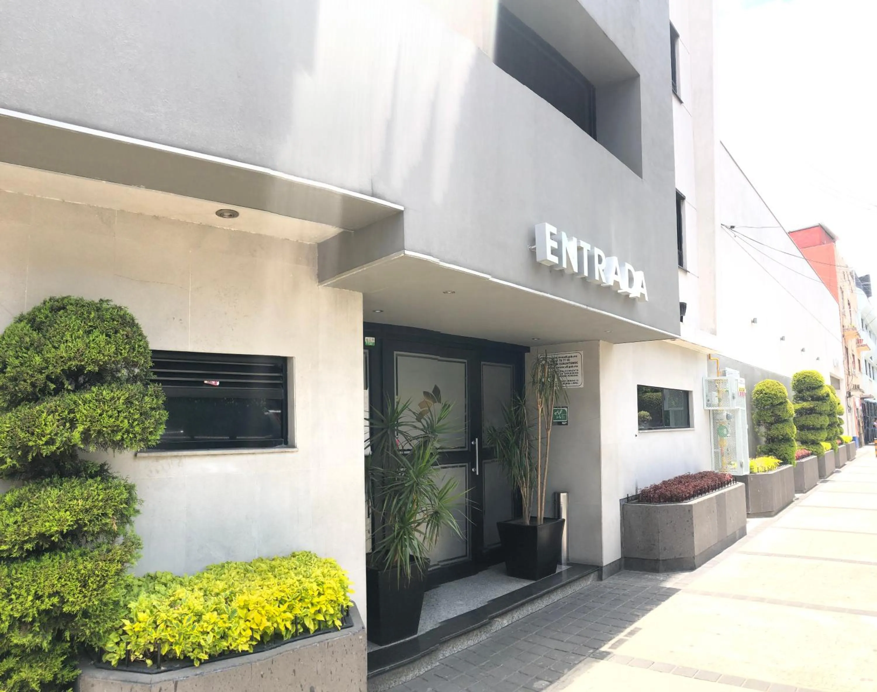 Facade/entrance in Hotel Villa del Mar