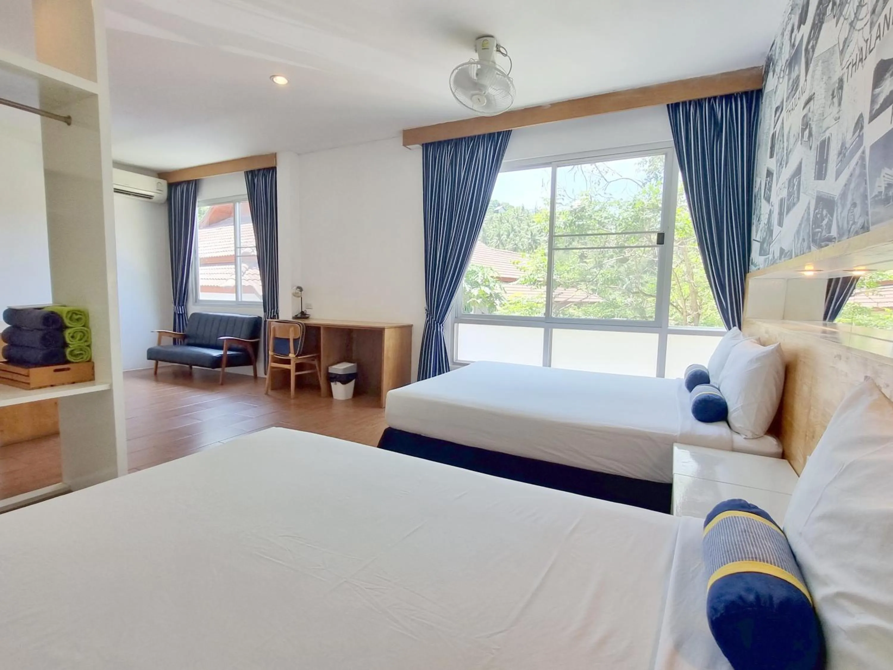 Seating area, Bed in MAR24 Koh Tao Hotel