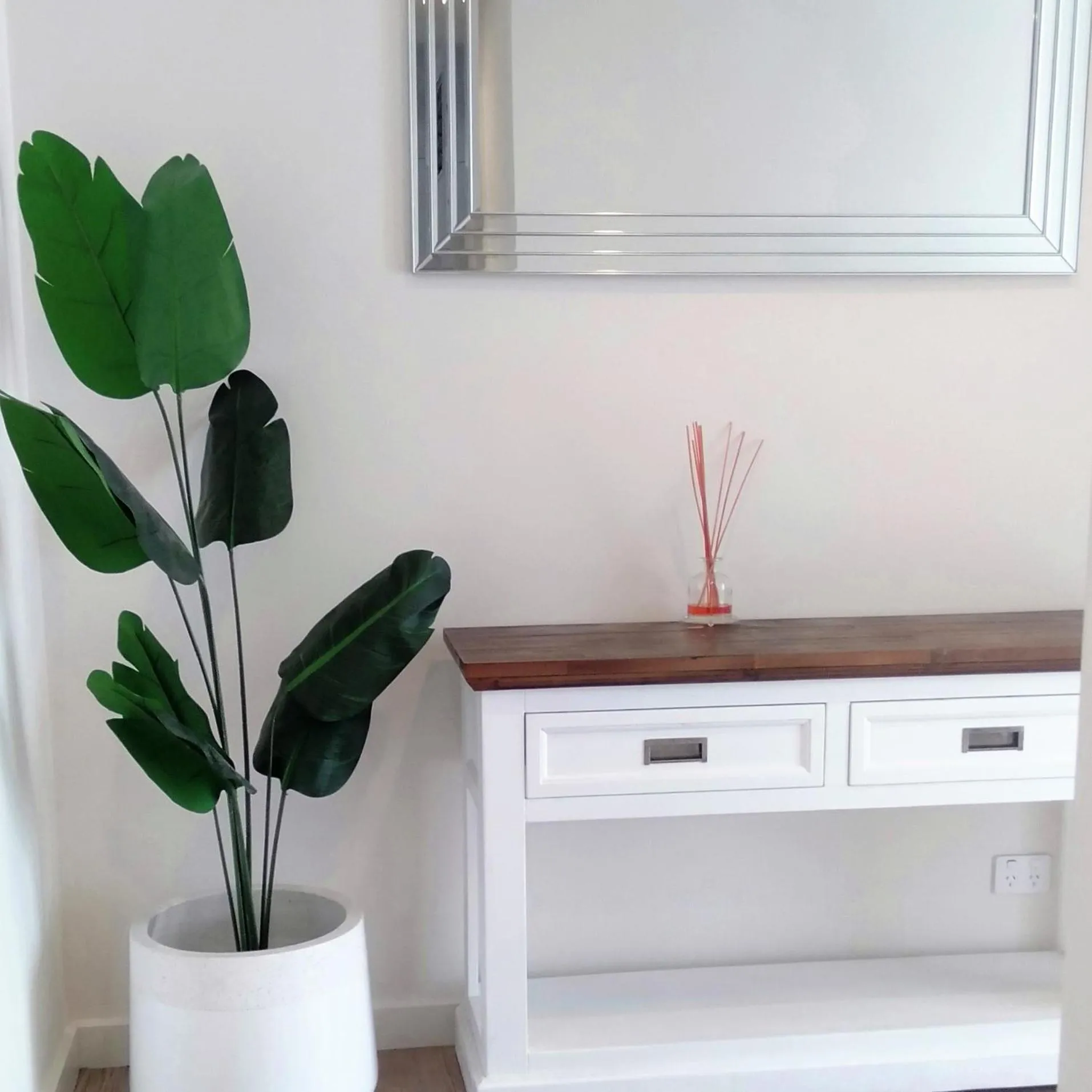 Facade/entrance in Robe Marina Accommodation