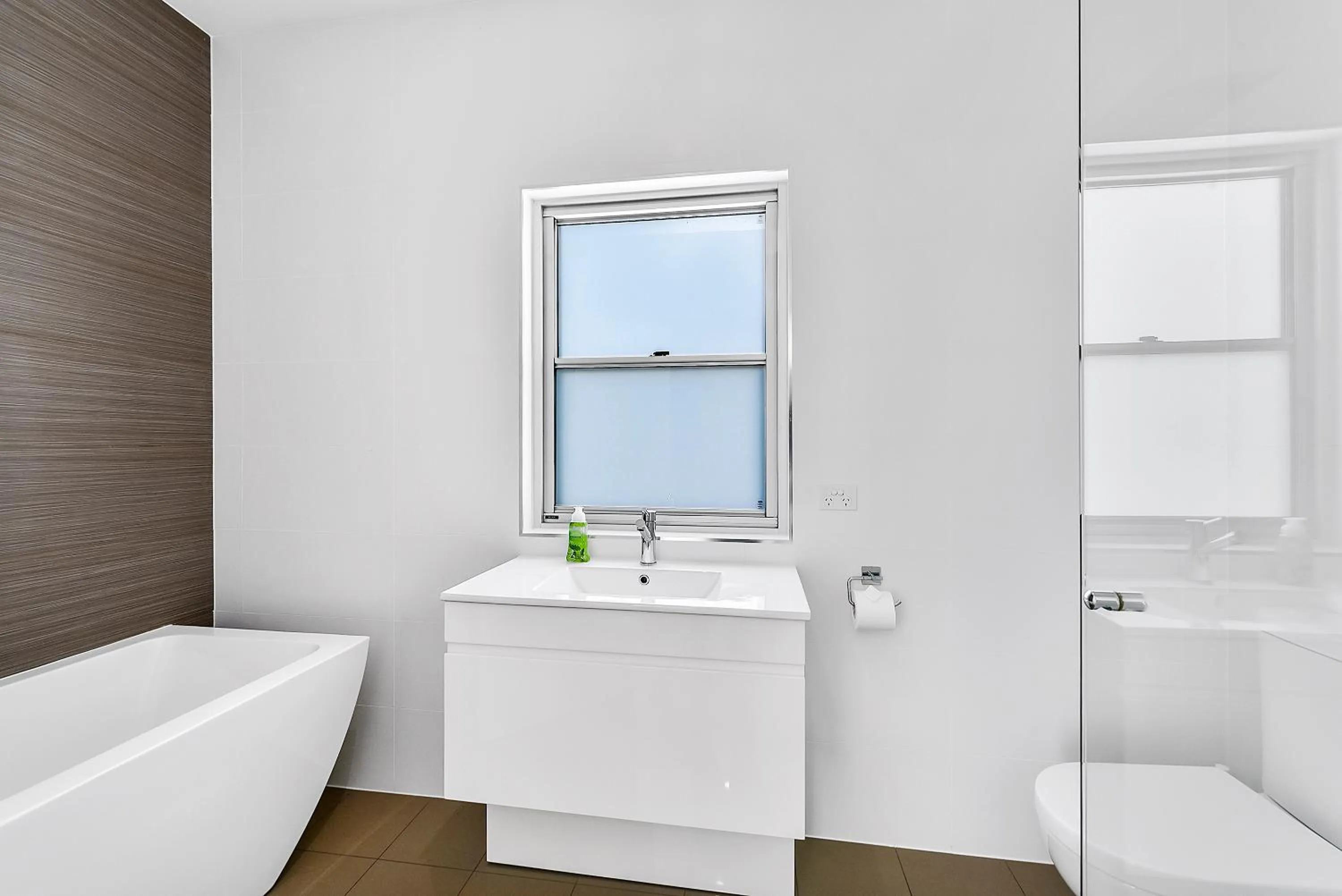 Bathroom in Robe Marina Accommodation