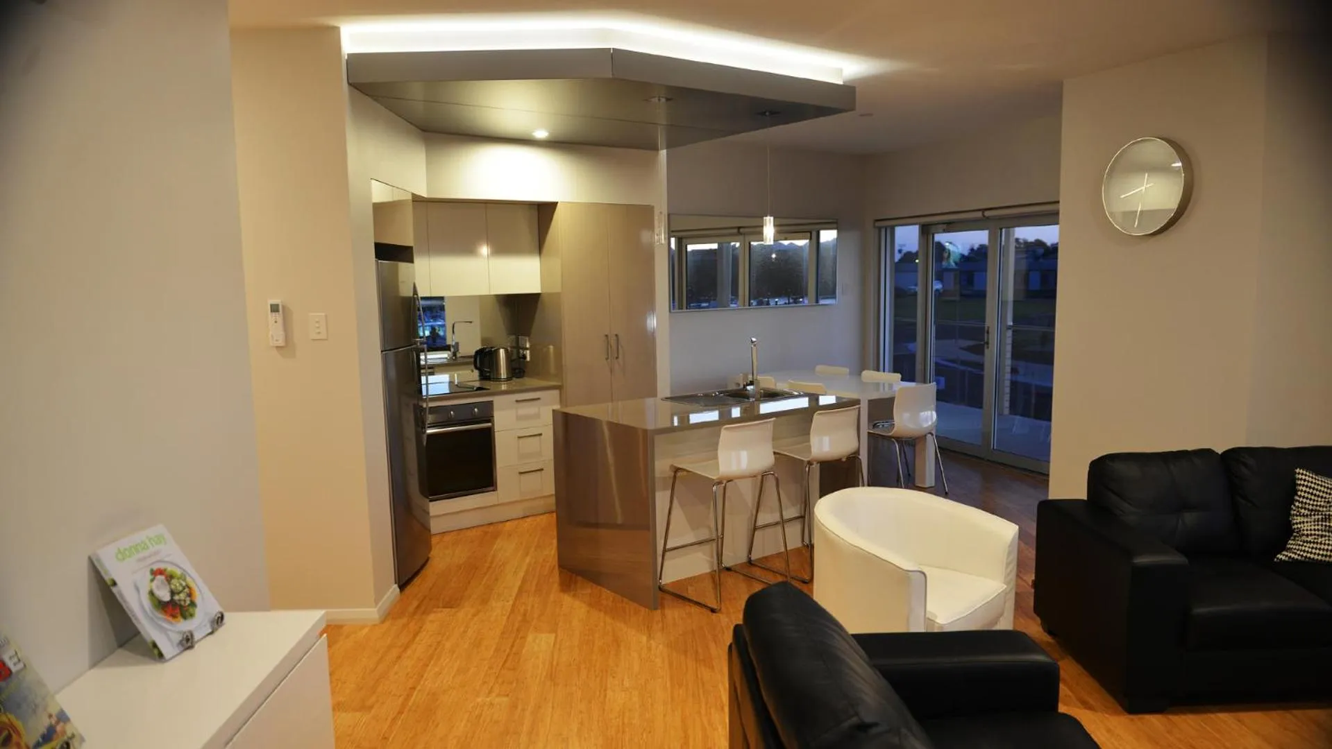 Kitchen or kitchenette in Robe Marina Accommodation