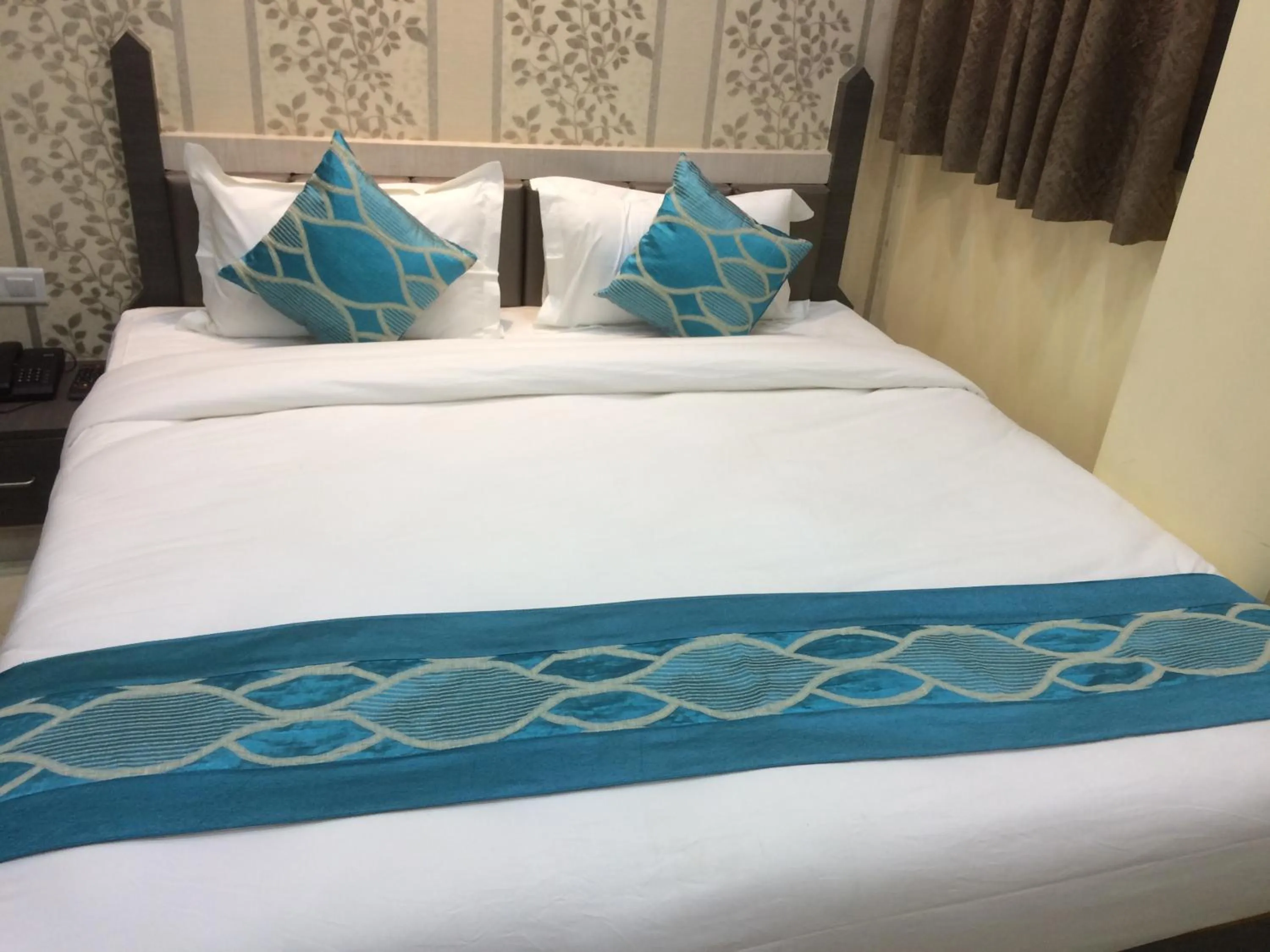 bunk bed, Bed in Hotel Rahil Palace