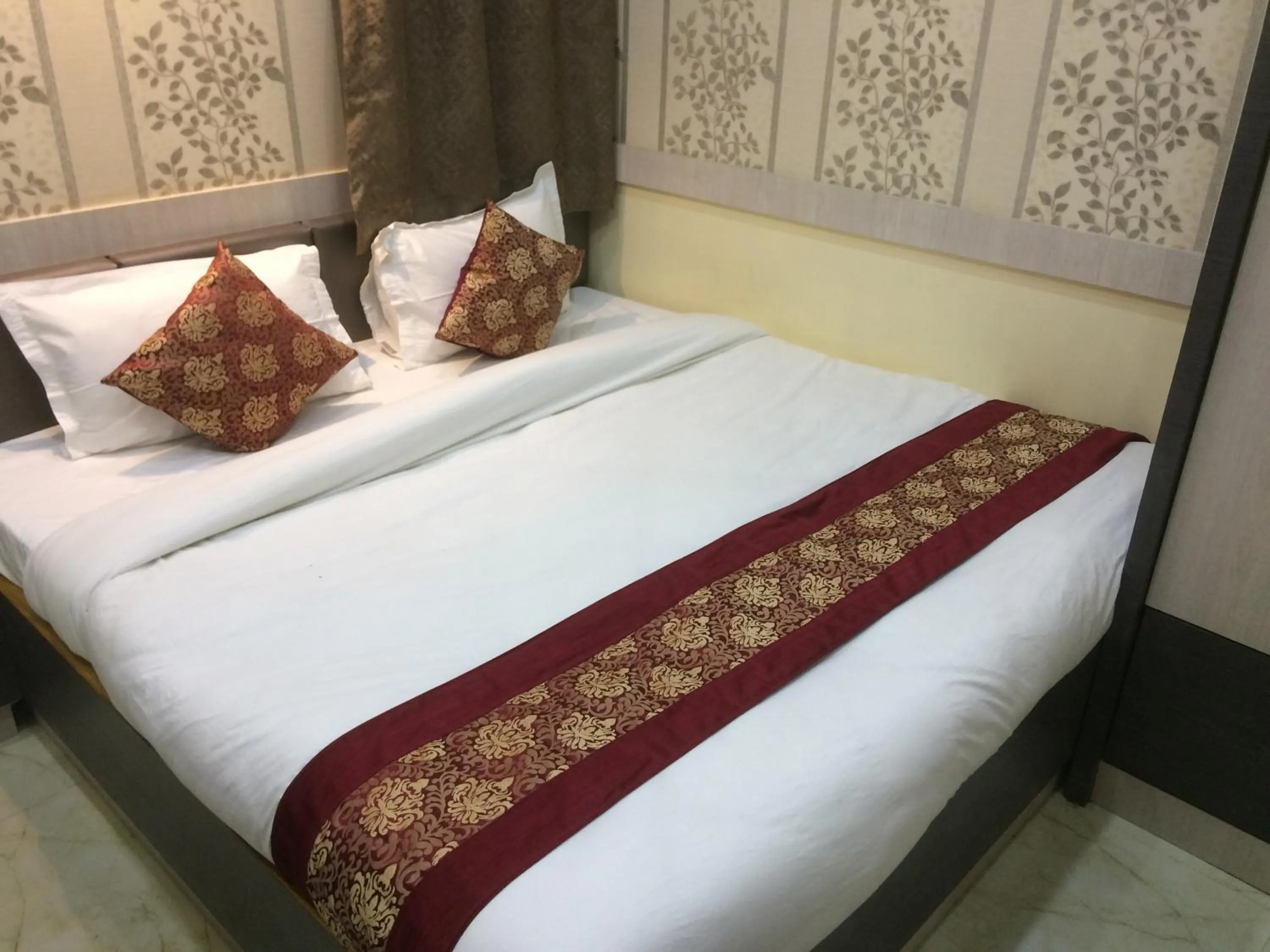 bunk bed, Bed in Hotel Rahil Palace