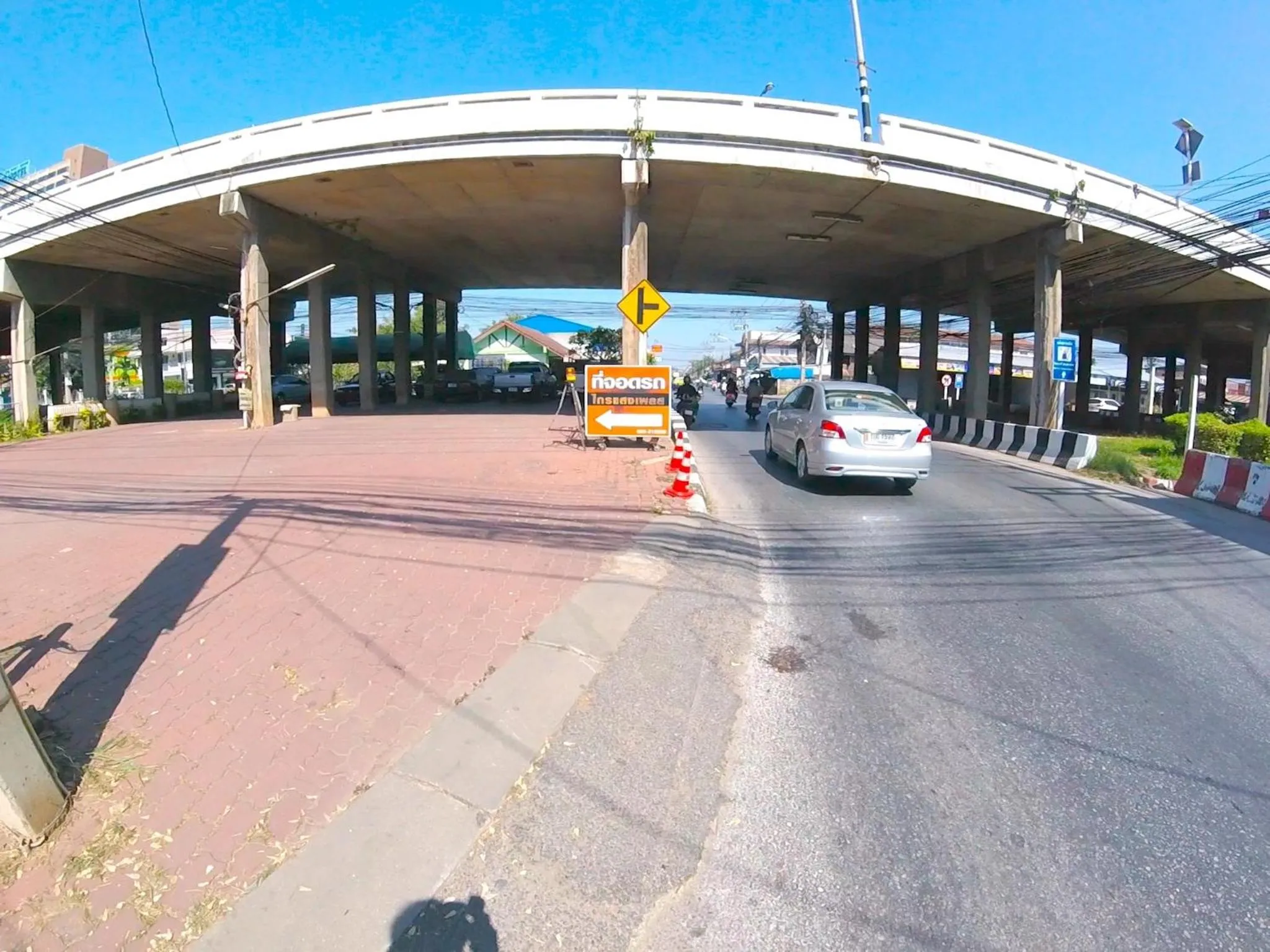 Off site in Kraisaeng Place