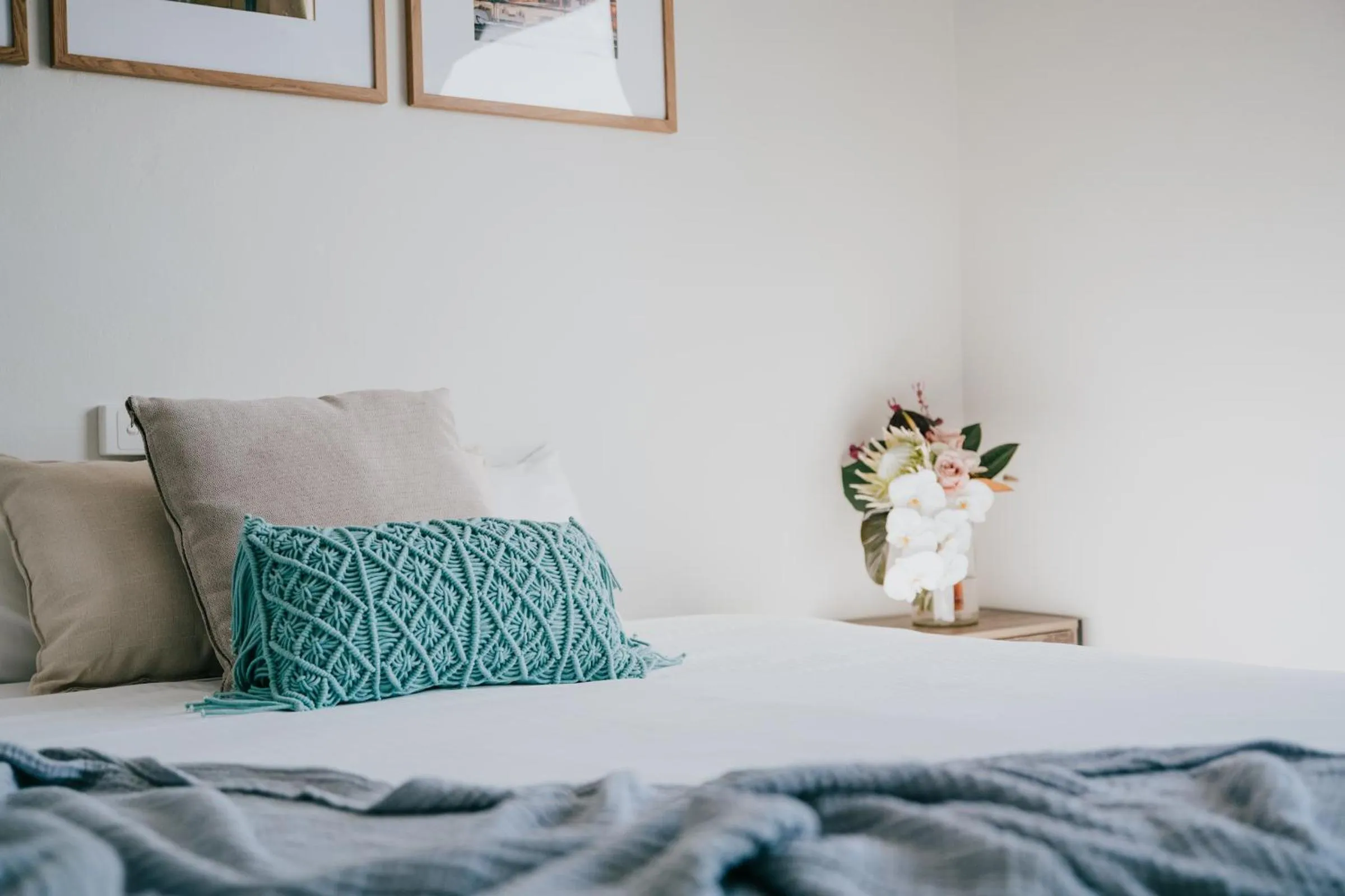 Bedroom, Bed in Gunyah Hotel