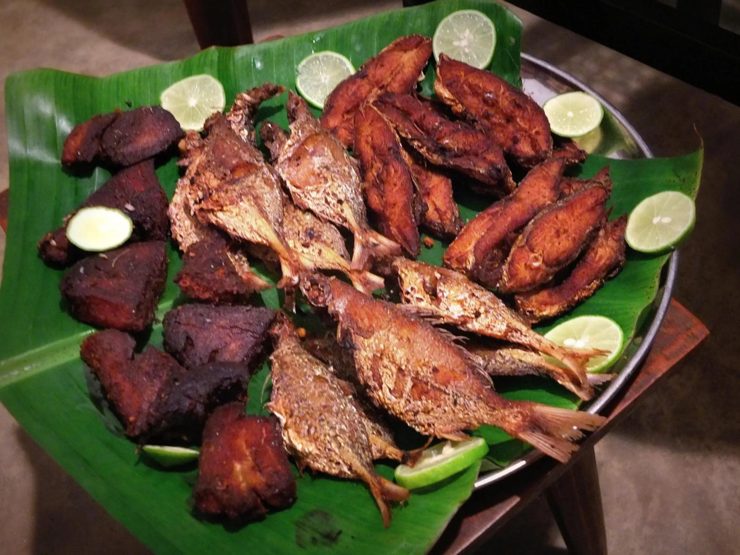 Restaurant/places to eat in Emildale Villa