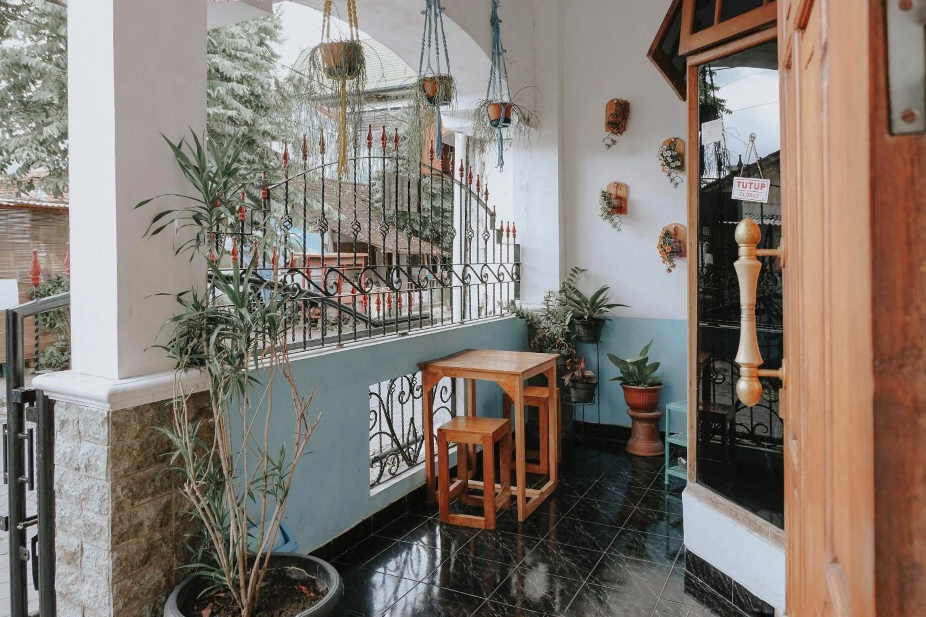 Balcony/Terrace in Glory Homestay