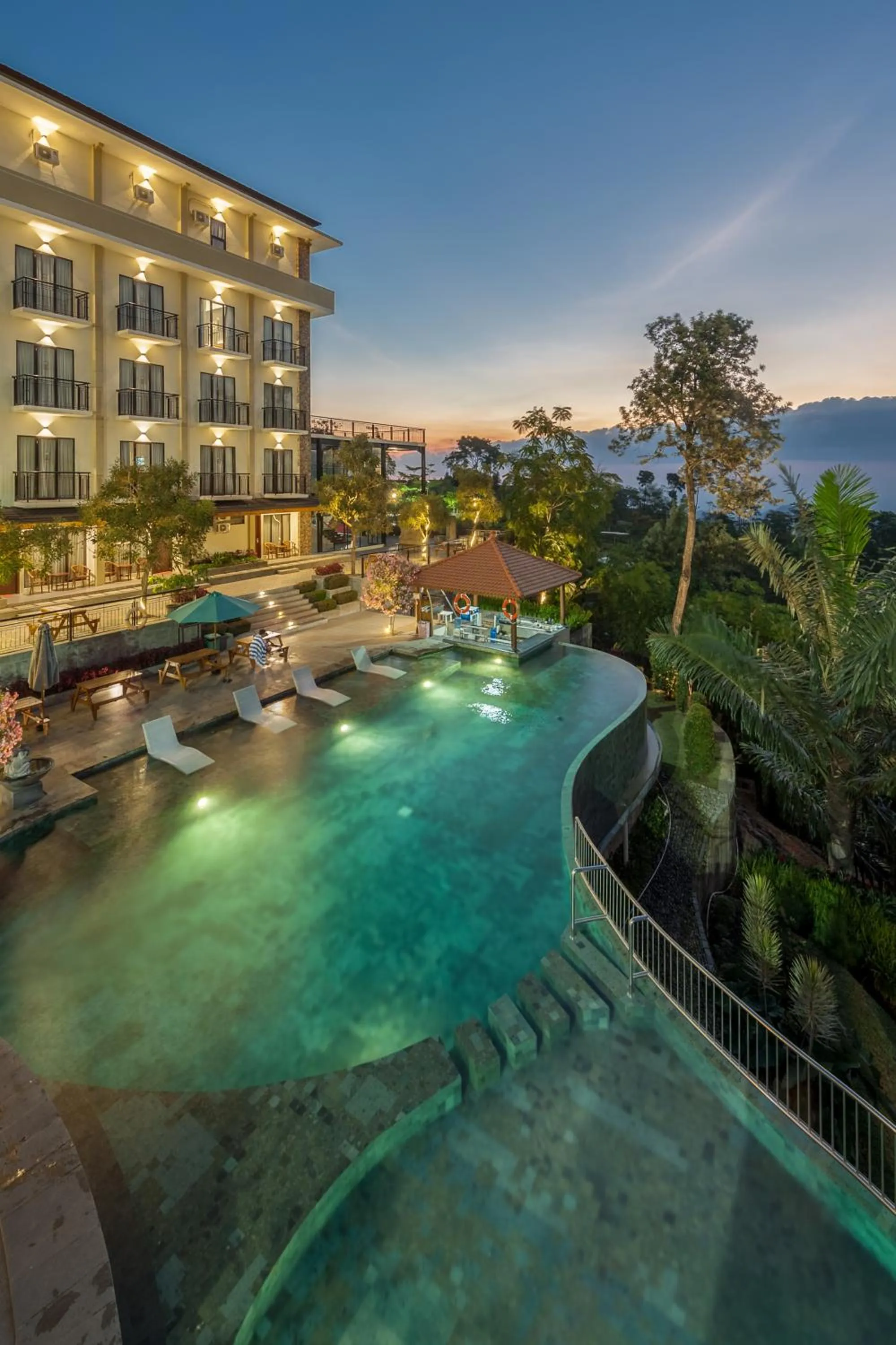 Swimming pool in Nava Hotel Tawangmangu