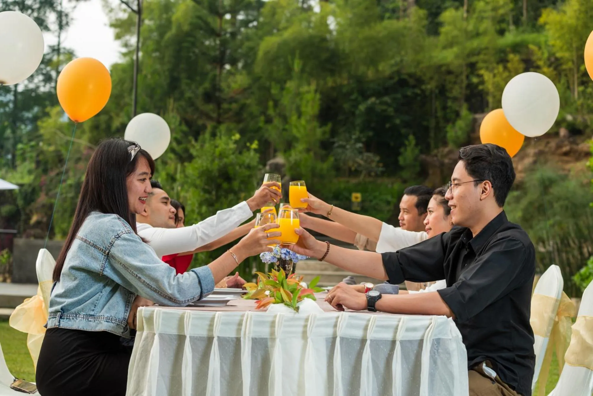 Lunch in Nava Hotel Tawangmangu