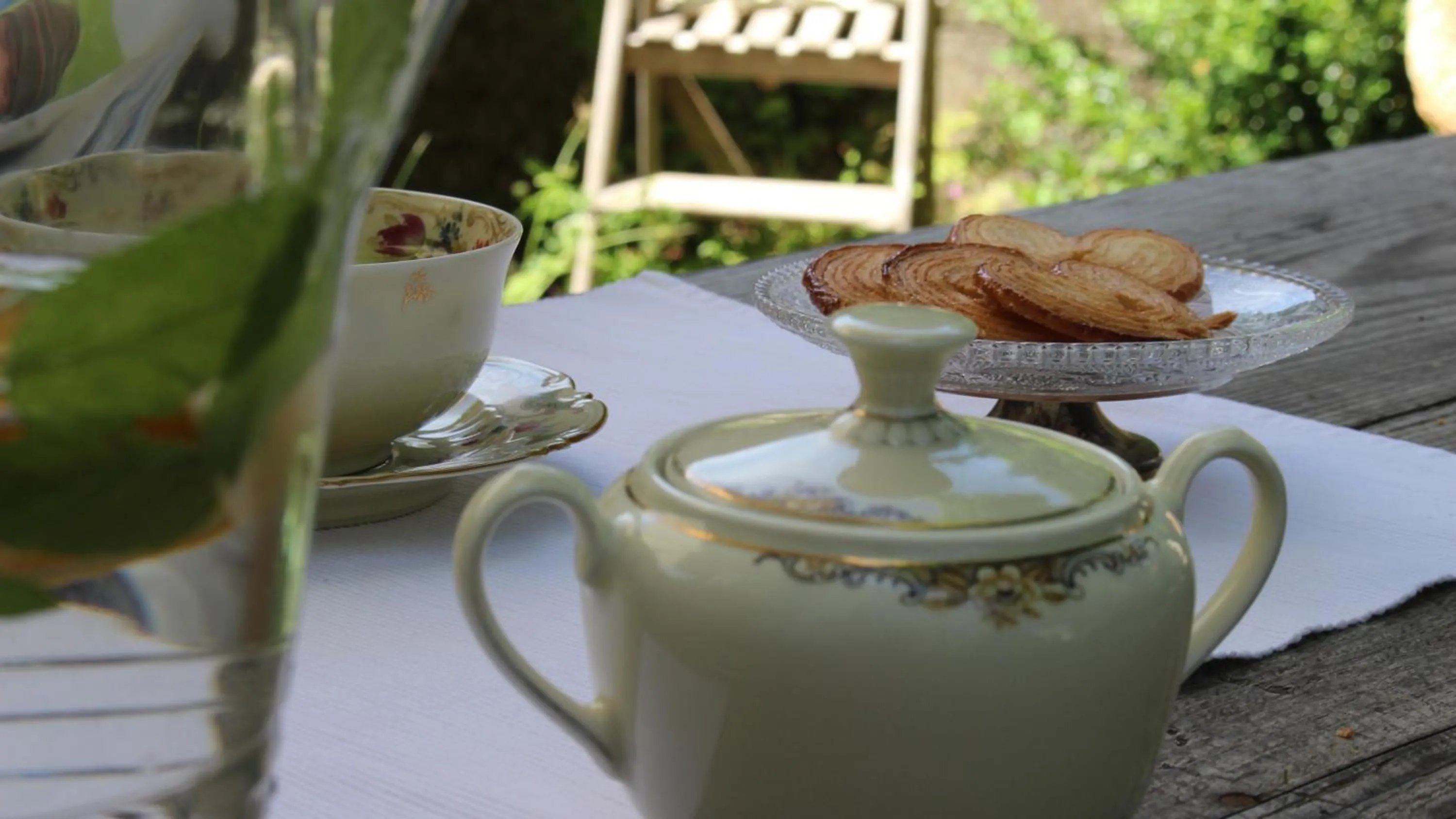 Food and drinks in Hôtel De La Providence