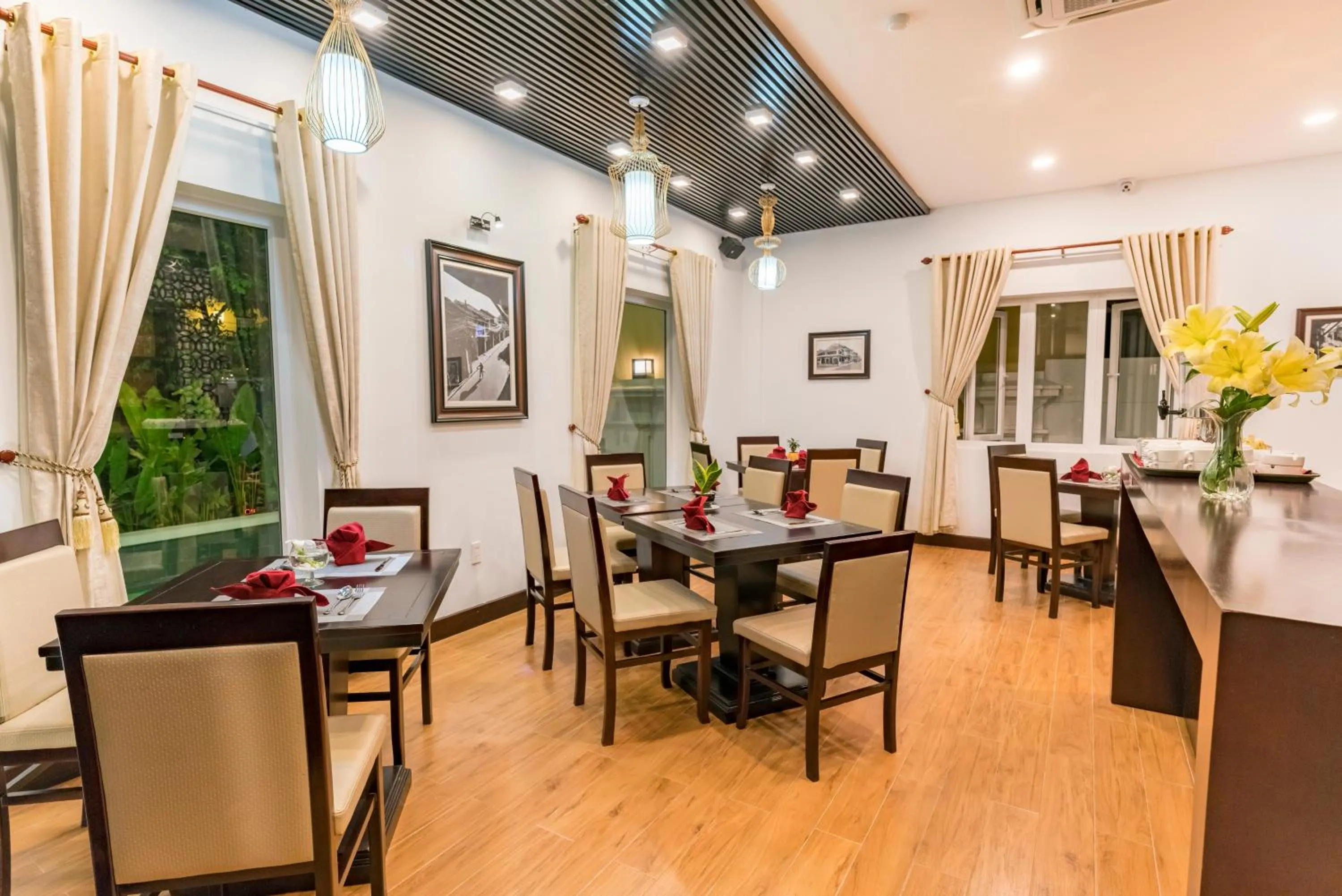 Restaurant/places to eat in Hoi An Canal House