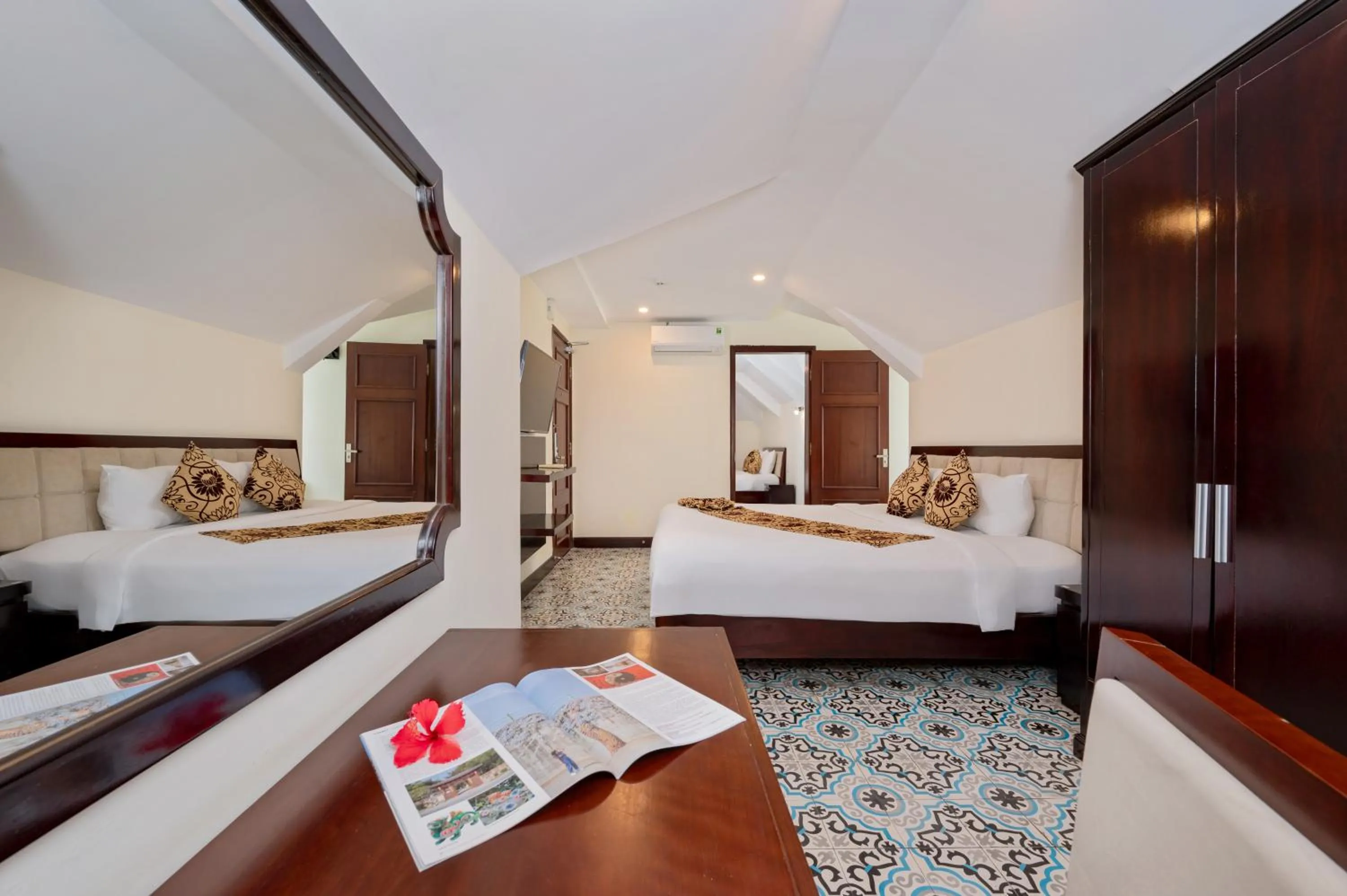 Photo of the whole room, Bed in Hoi An Canal House