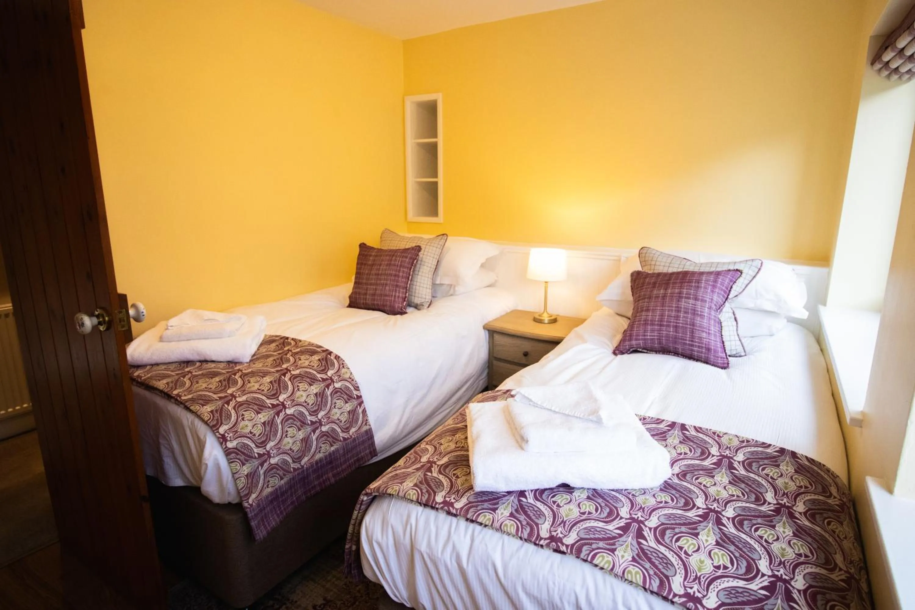 Bed in The Peacock at Barlow