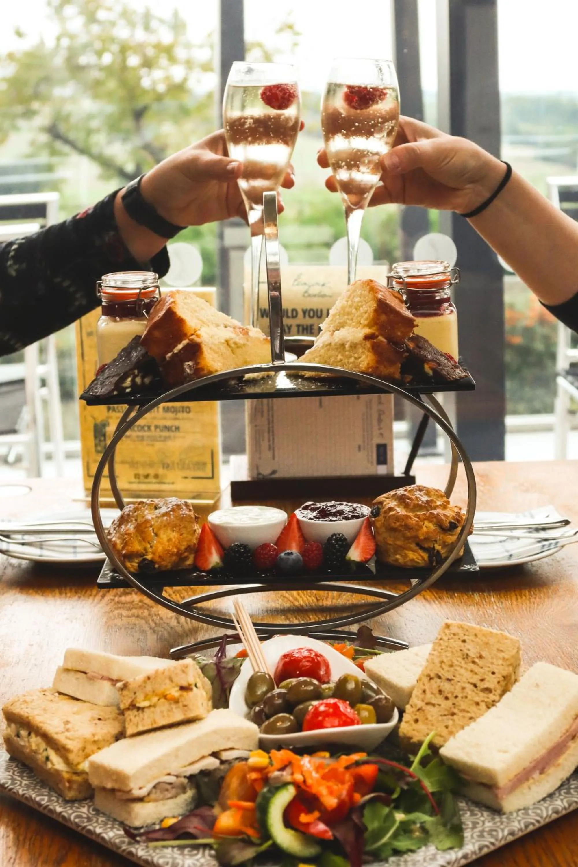 Food and drinks in The Peacock at Barlow