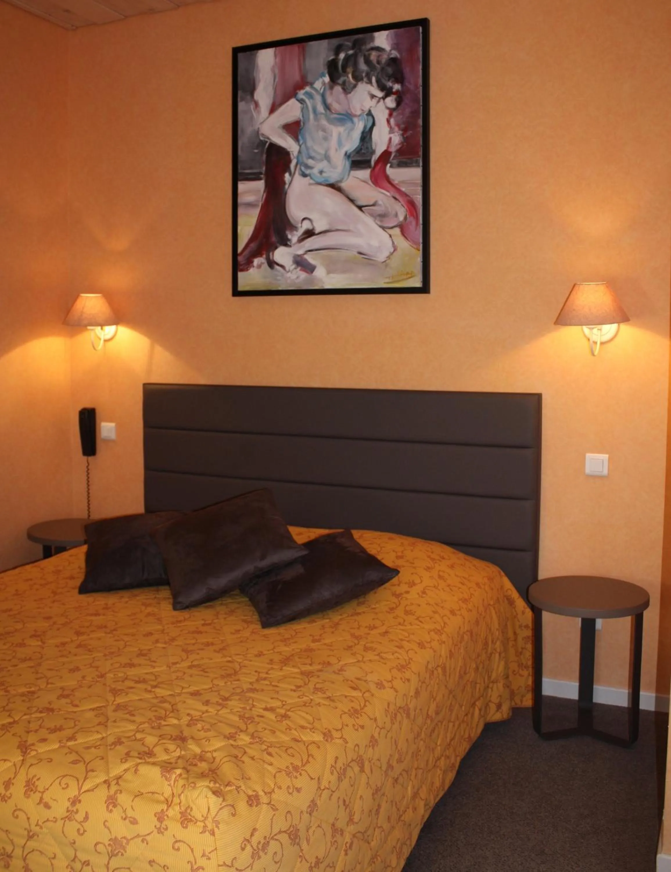 Bed in Hôtel Restaurant Taillard