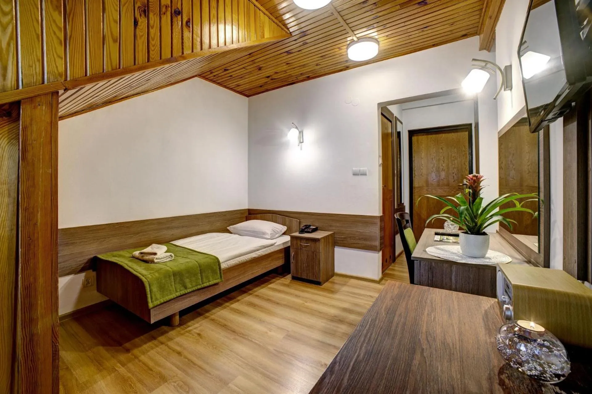 Photo of the whole room, Bed in Pod Jodłą