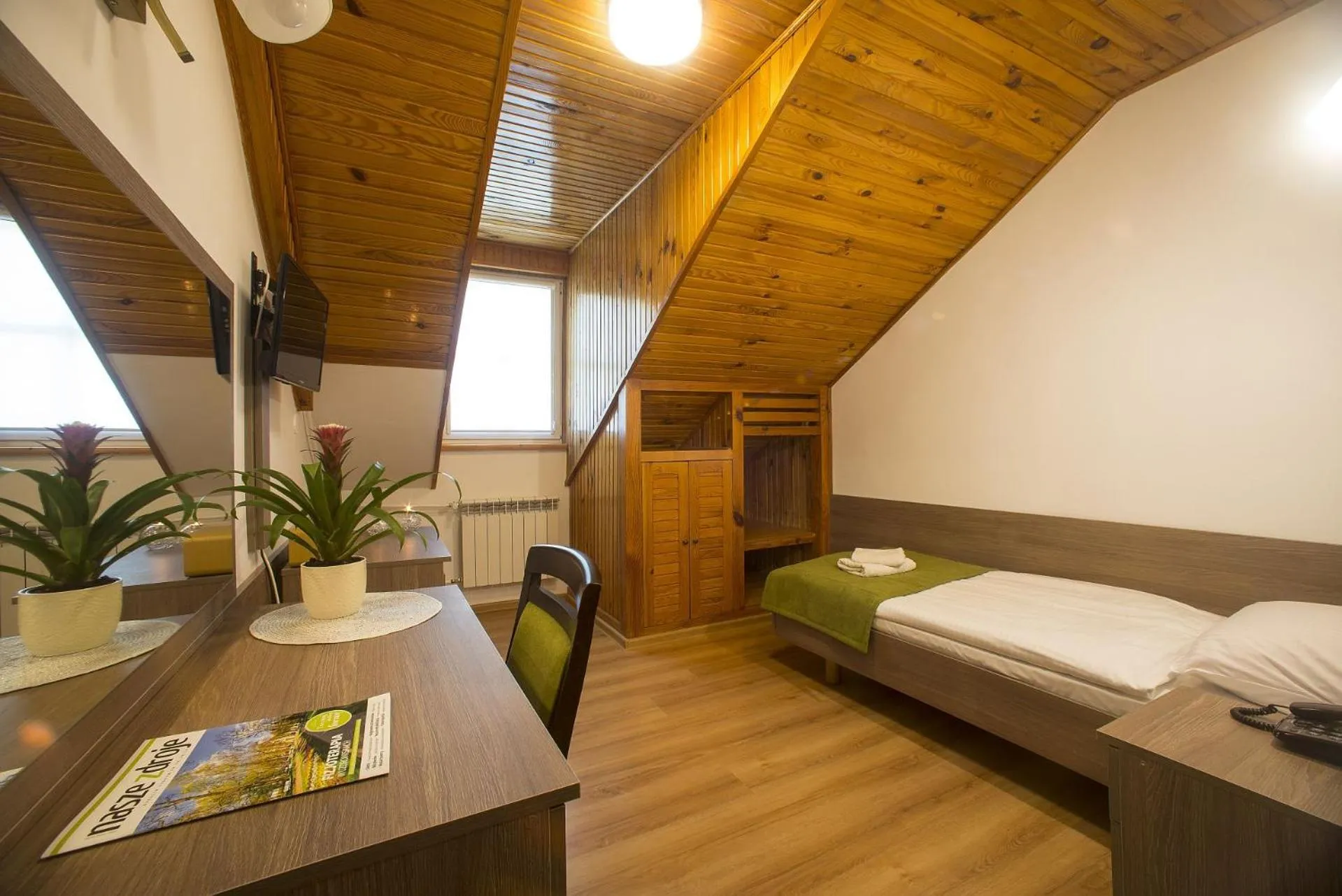 Photo of the whole room, Bed in Pod Jodłą