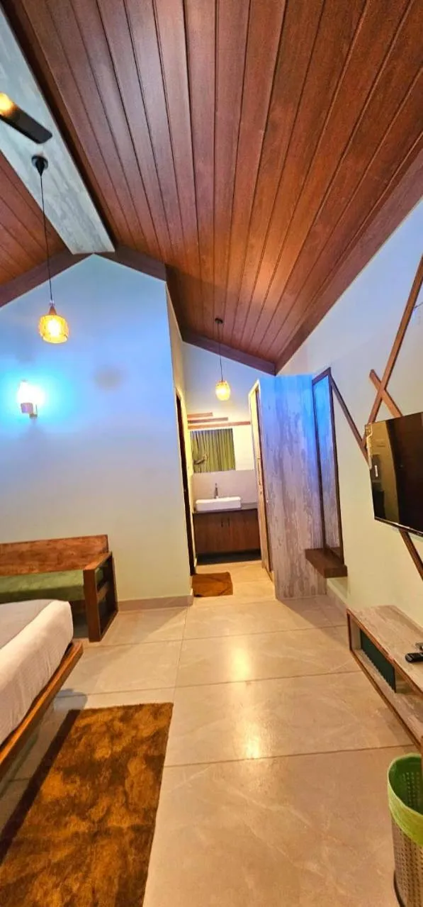 Bed in Vythiri Holiday Resort, Wayanad