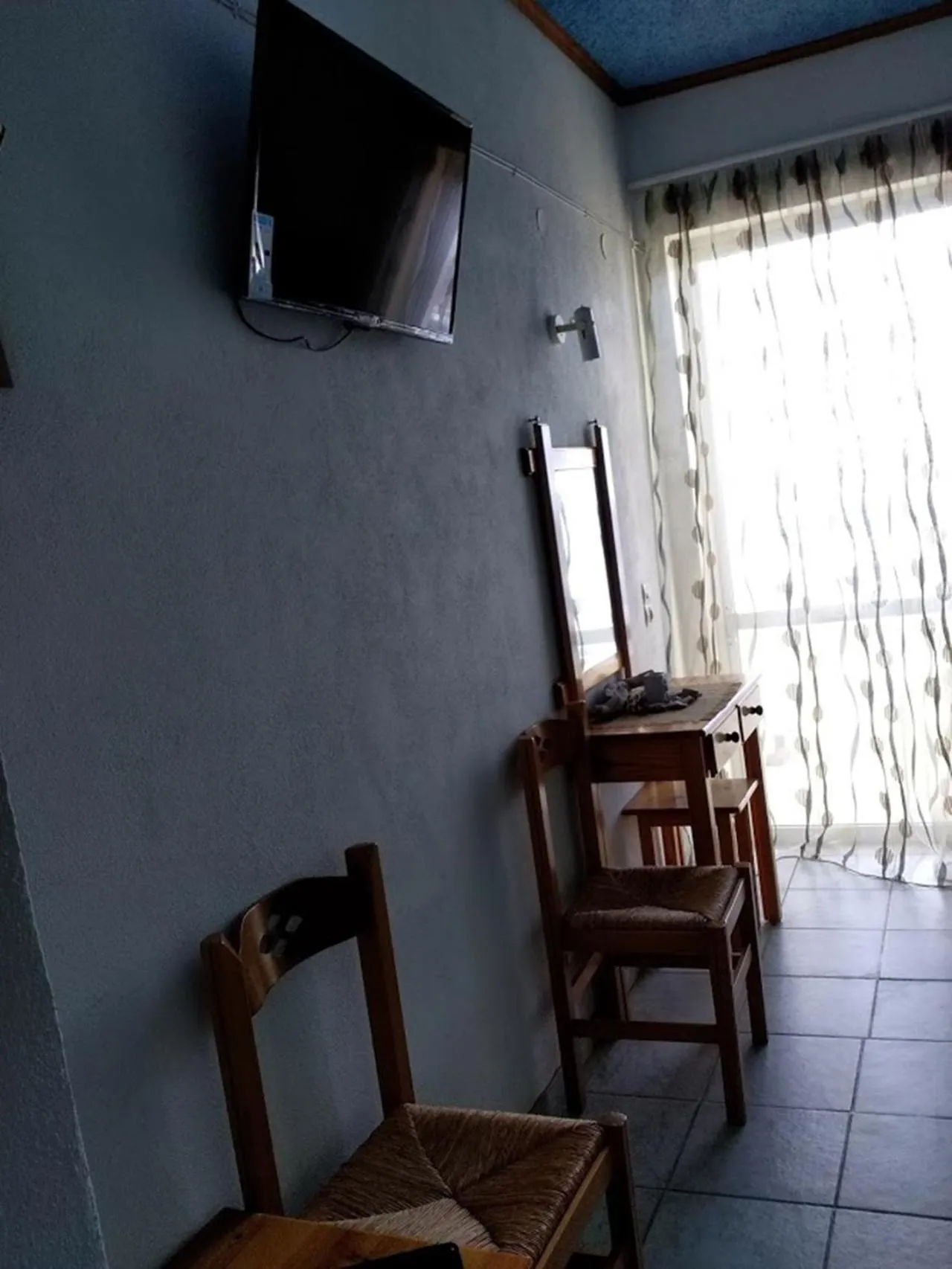 Living room in Akropolis Studios