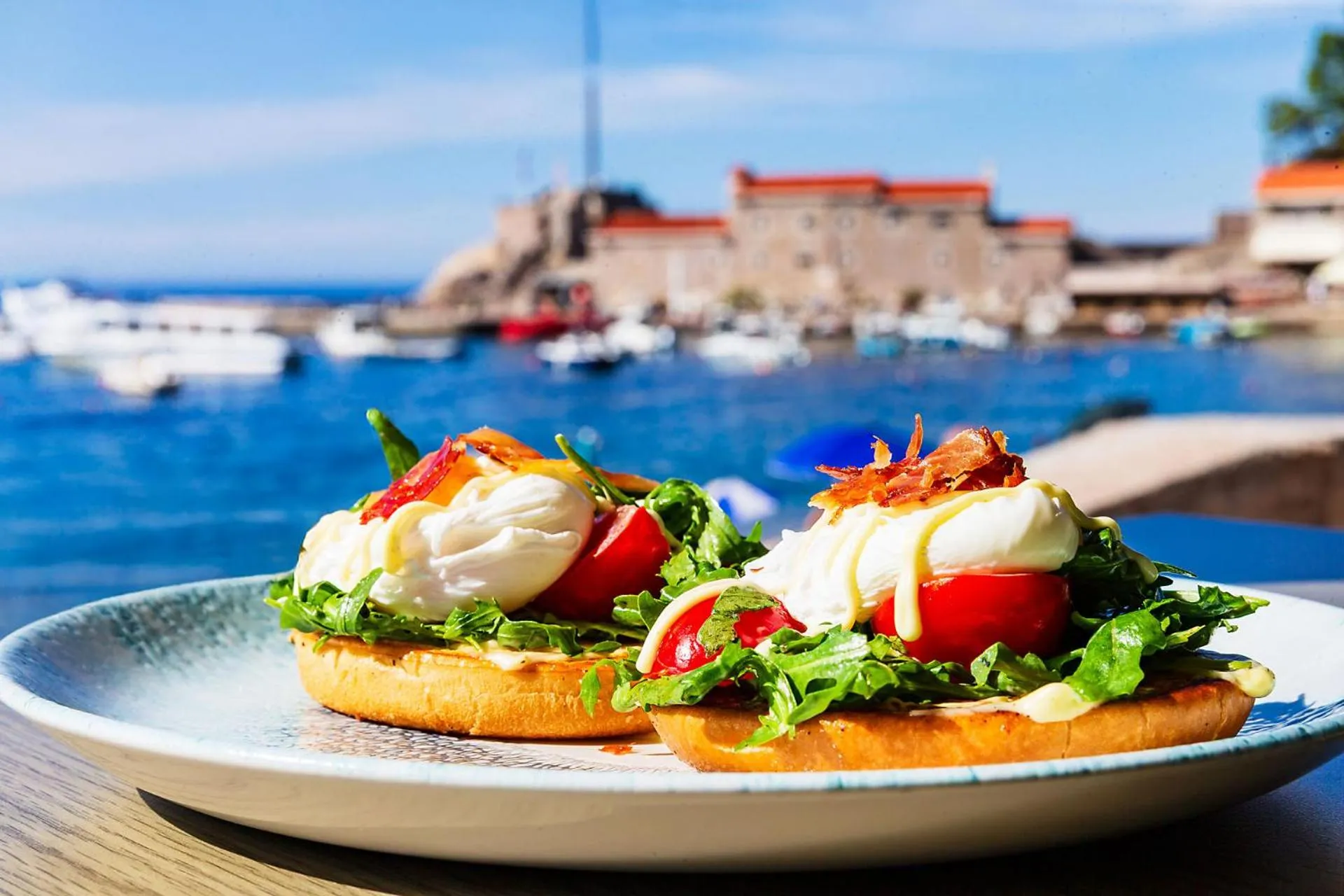 Day in Hotel Riva by Aycon