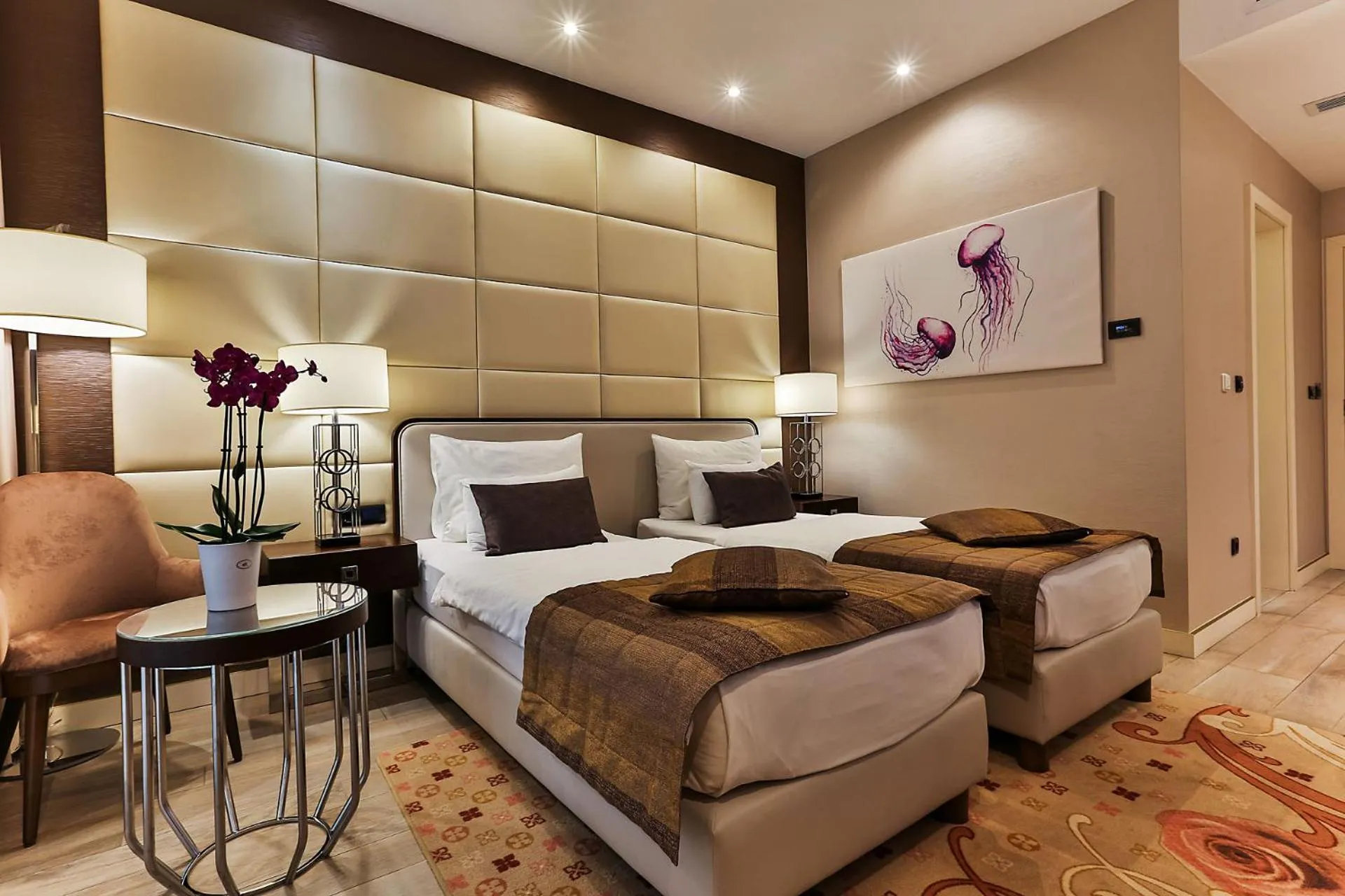 Bedroom, Bed in Hotel Riva by Aycon