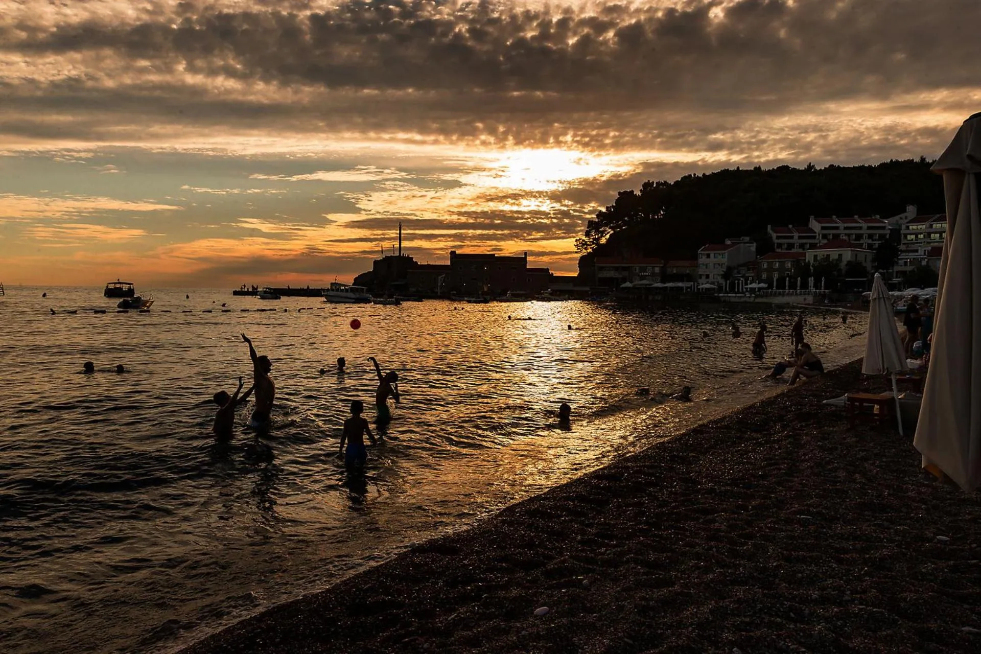 Natural landscape in Hotel Riva by Aycon