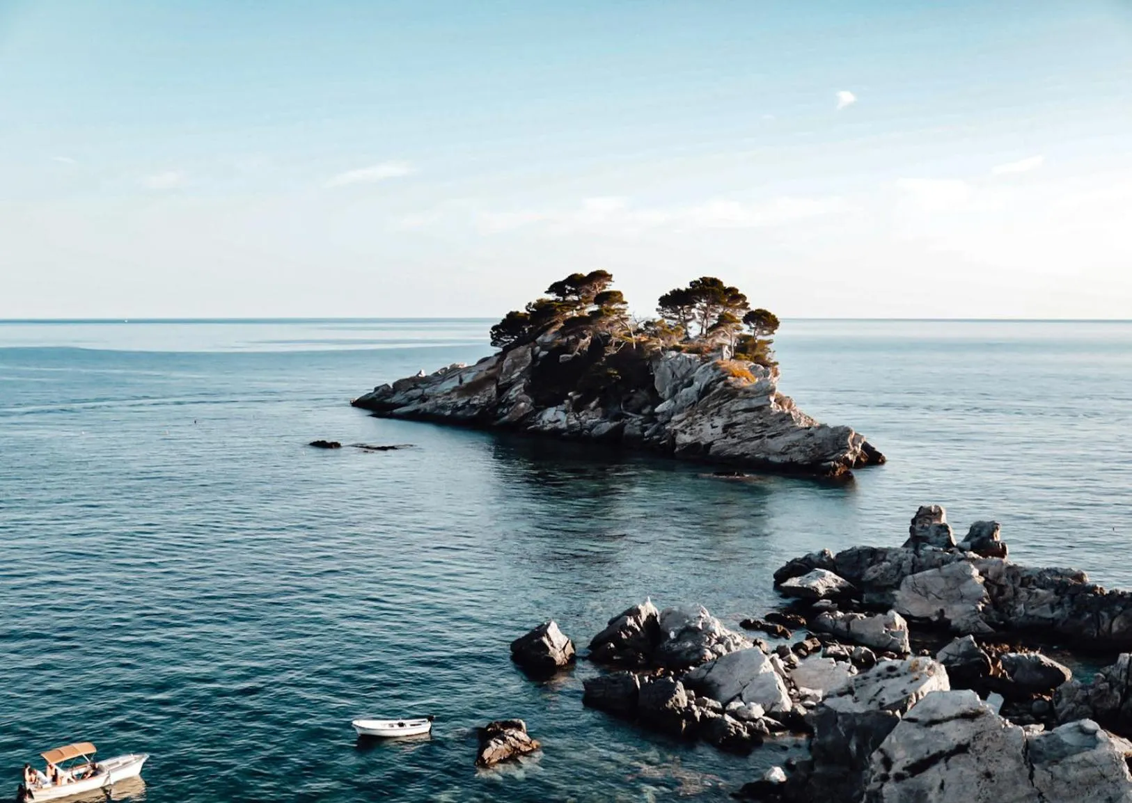 Activities in Hotel Riva by Aycon