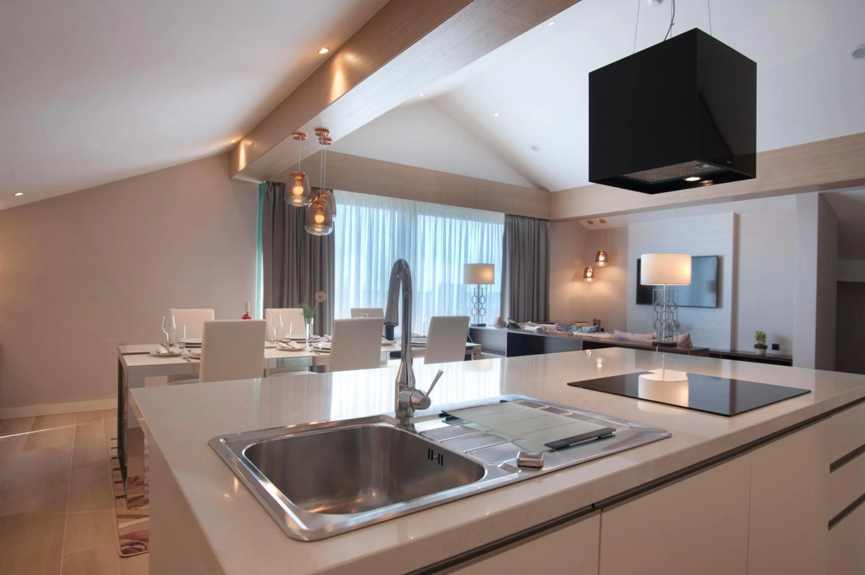 Kitchen or kitchenette in Hotel Riva by Aycon