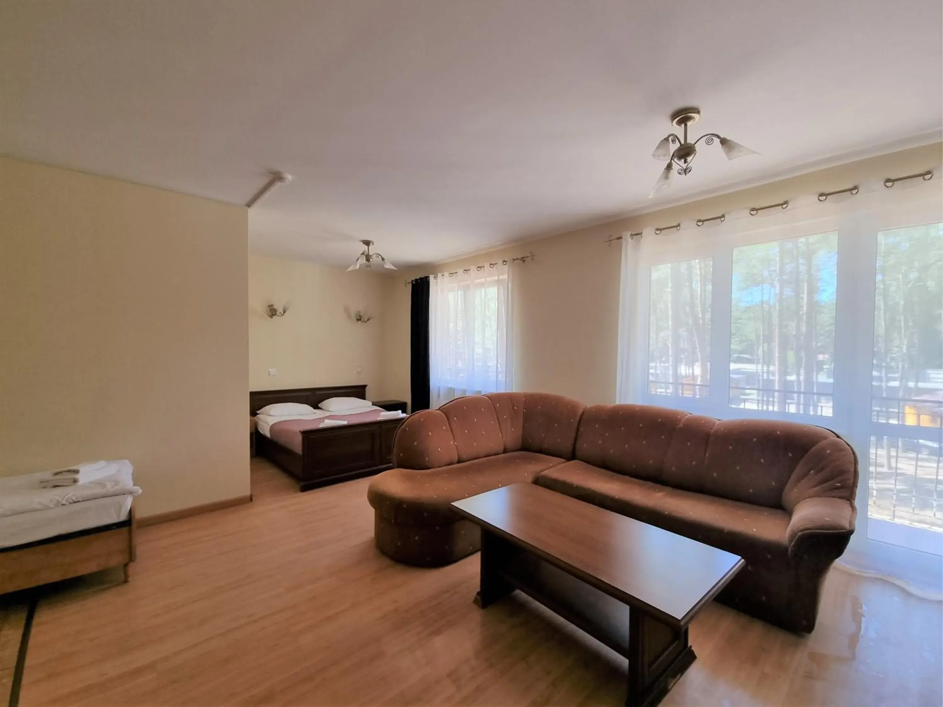 Triple Room with Balcony in Paradiso Park Triple Room with Balcony in Paradiso Park