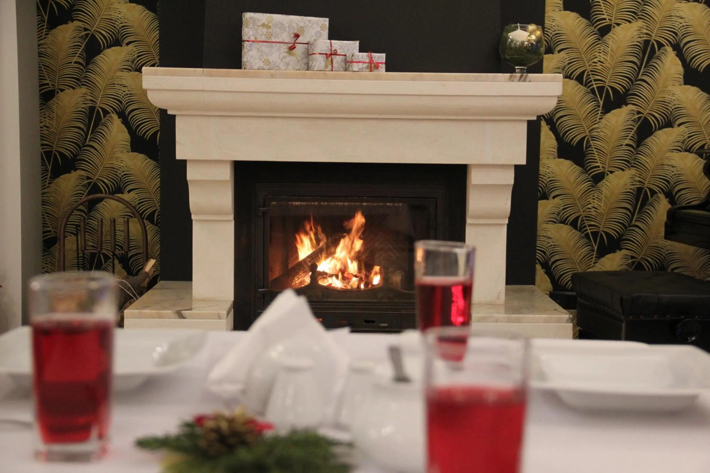 Drinks in Paradiso Park