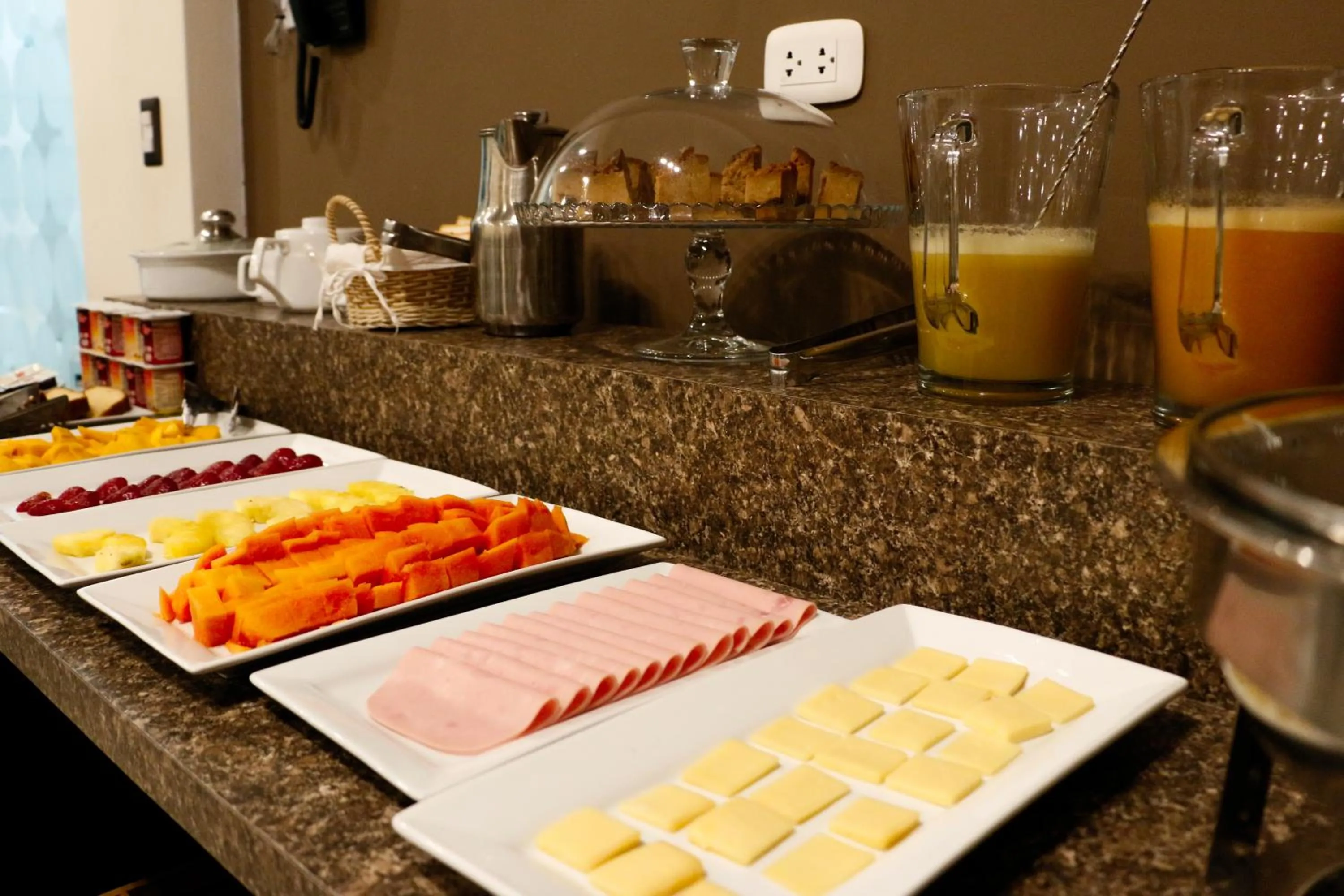 Breakfast in Hotel Solec