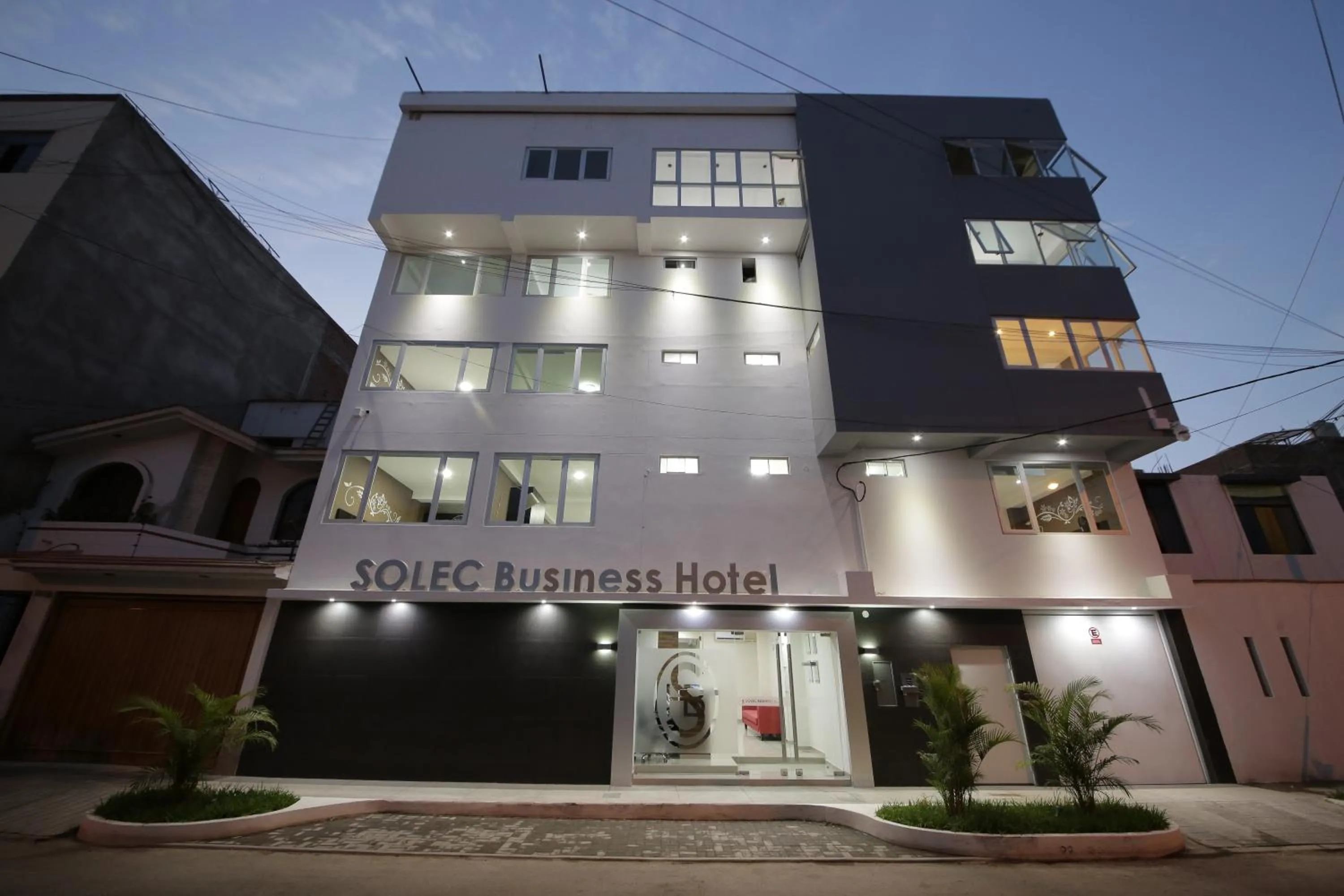 Property building in Hotel Solec
