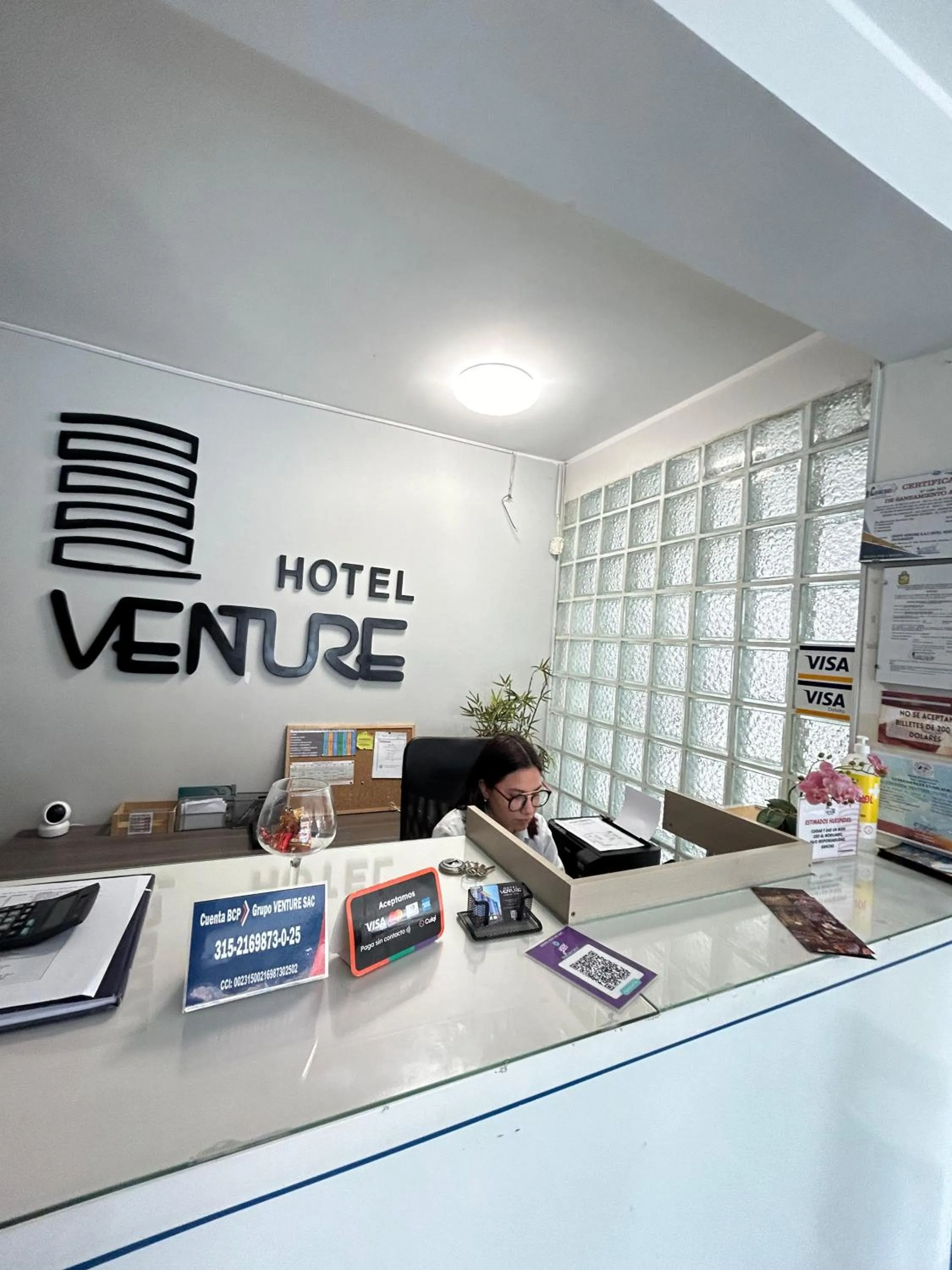 Hotel Venture