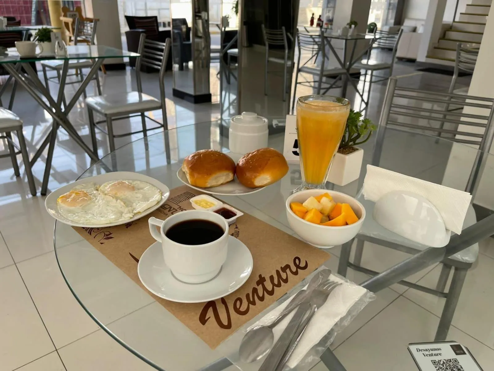 Breakfast in Hotel Venture