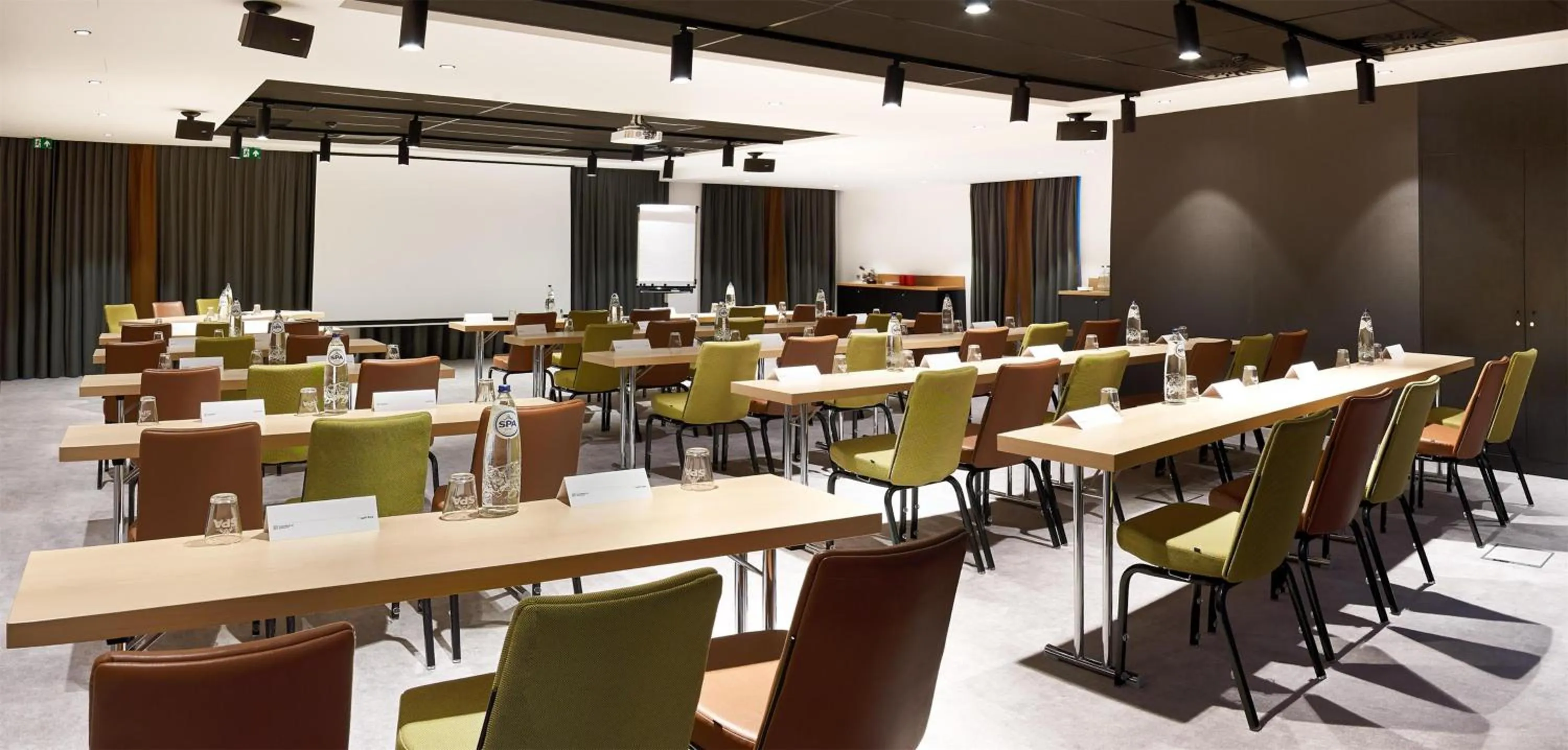 Meeting/conference room in Park Inn By Radisson Brussels Airport