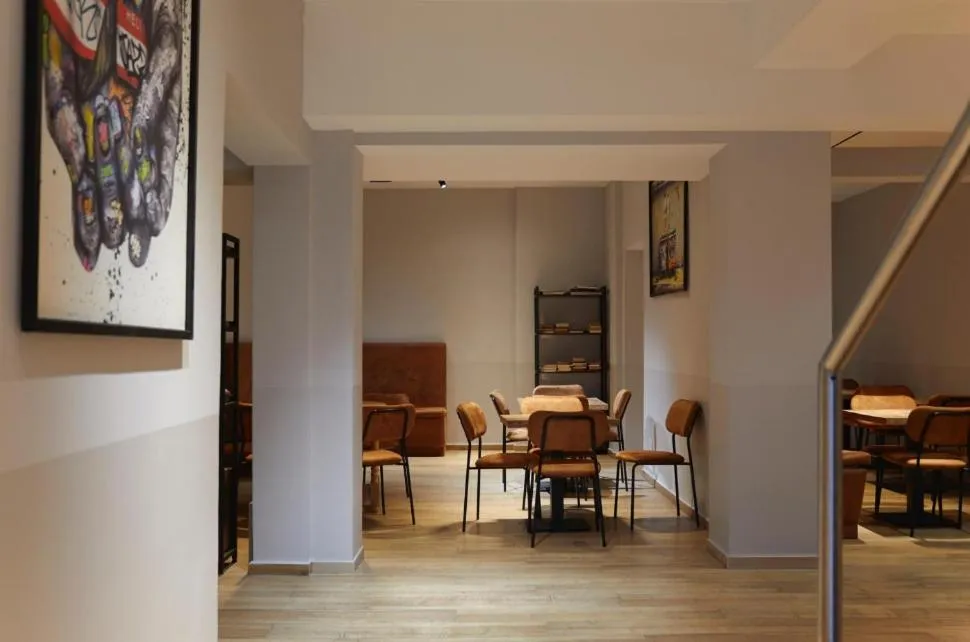 Seating area in Hostel Trastevere