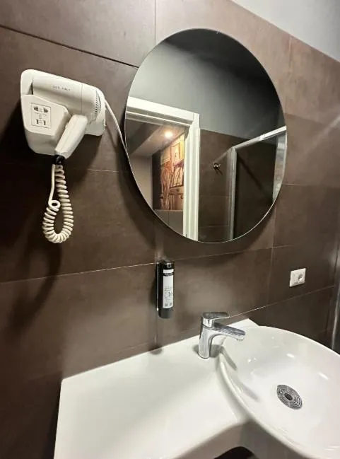 Bathroom in Hostel Trastevere