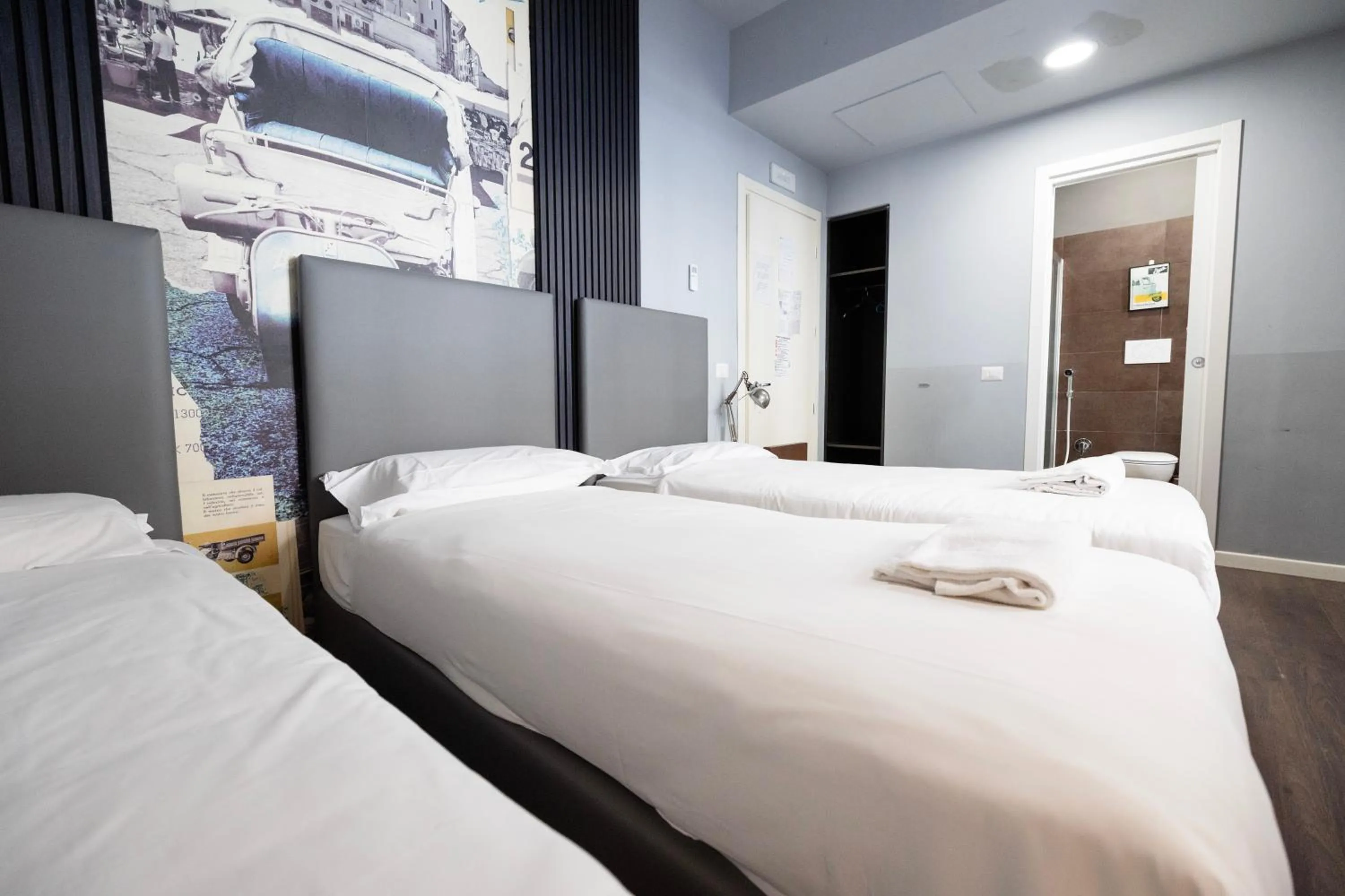 Bedroom, Bed in Hostel Trastevere