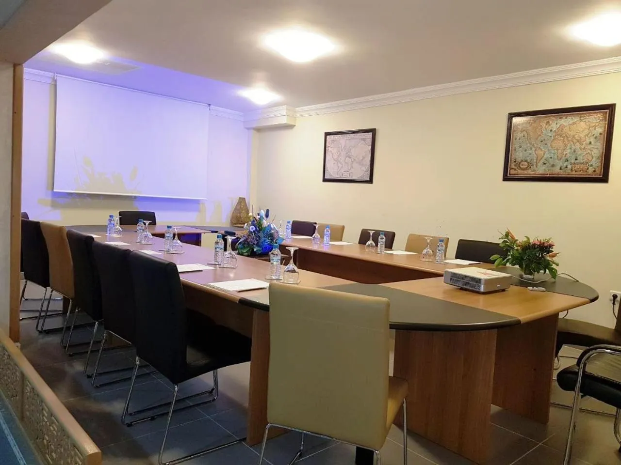 Meeting/conference room in Aparthotel Les Oliviers Suites & Spa
