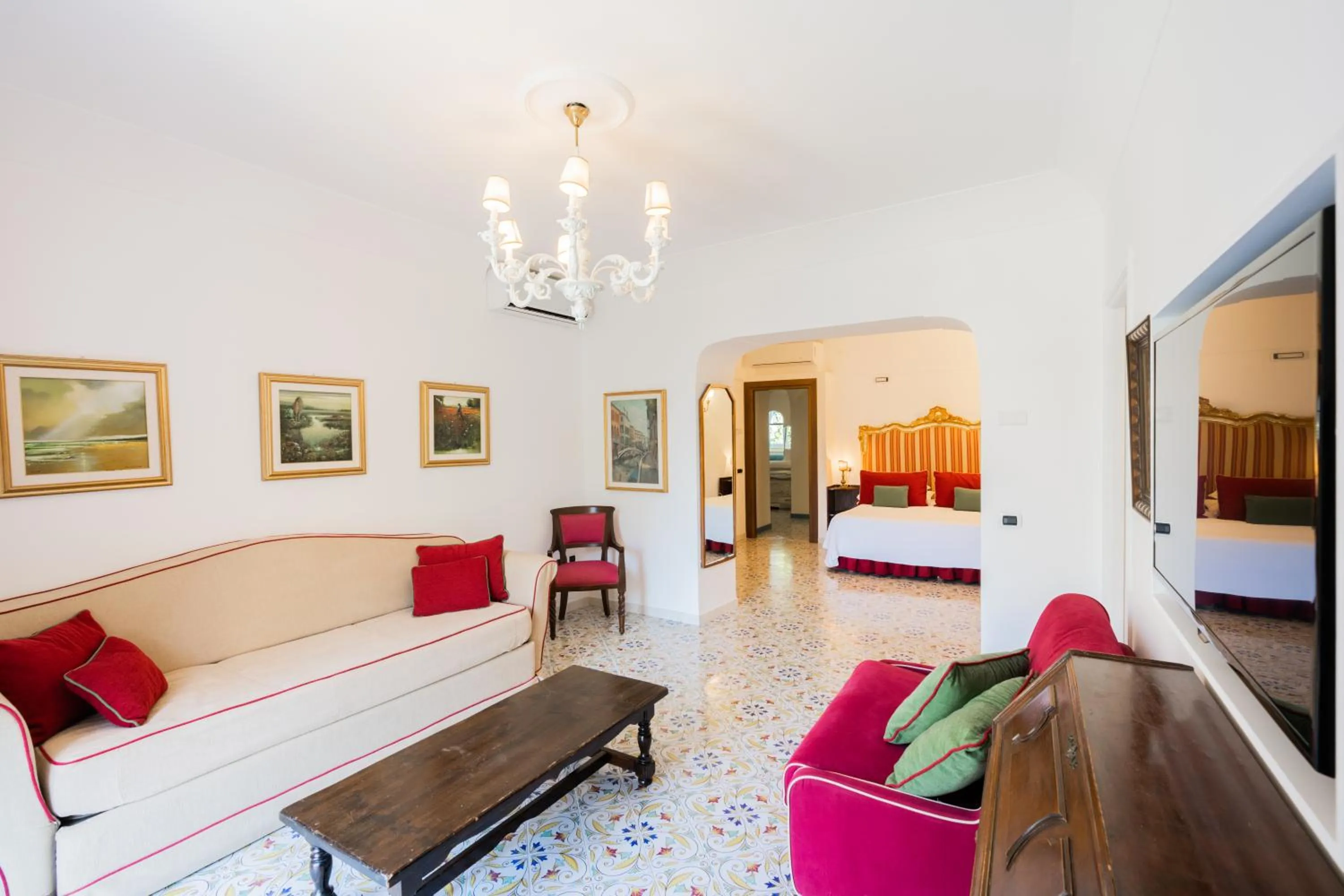 Seating area, Bed in Hotel Giordano