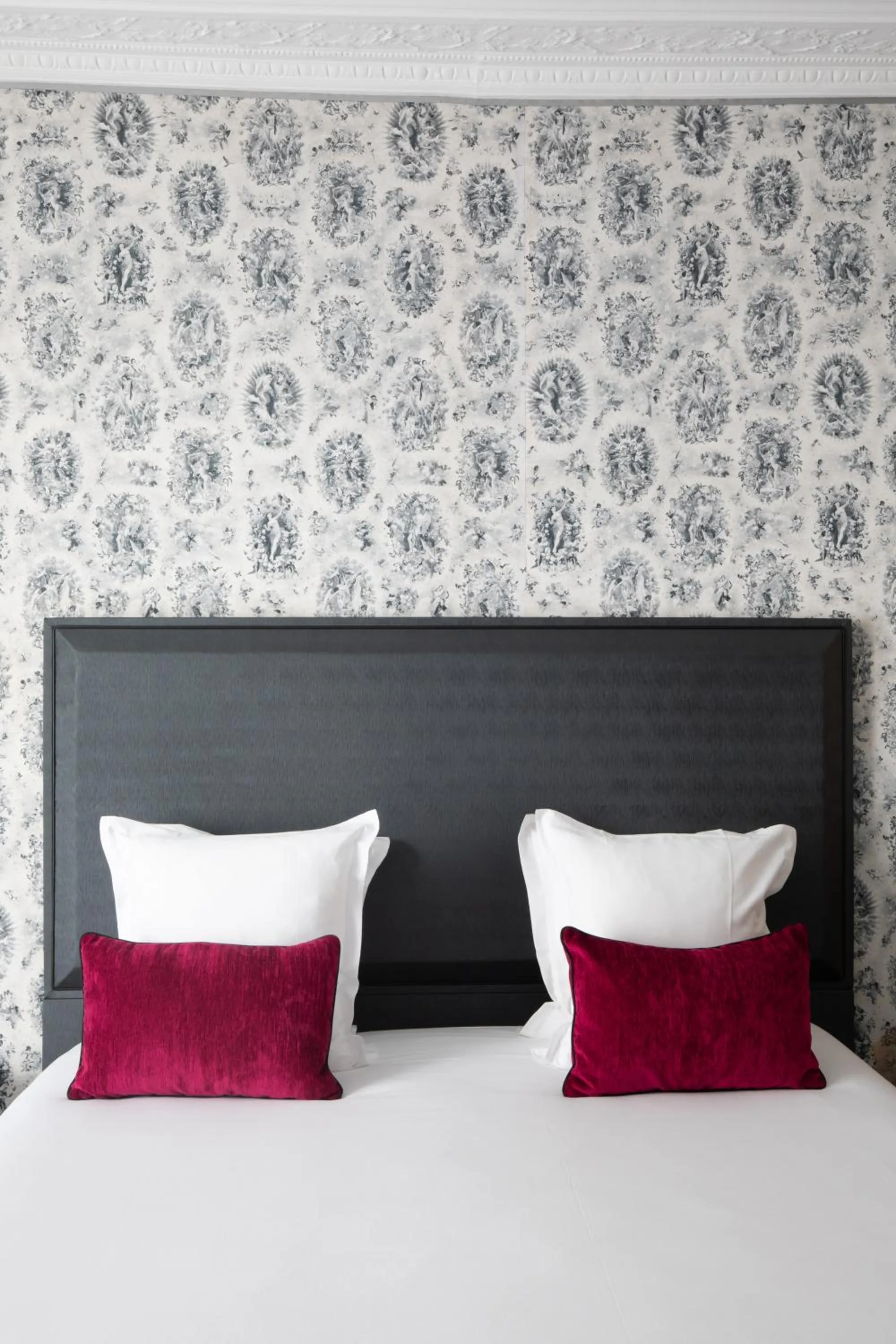 Bed in Maison Astor Paris, Curio Collection by Hilton