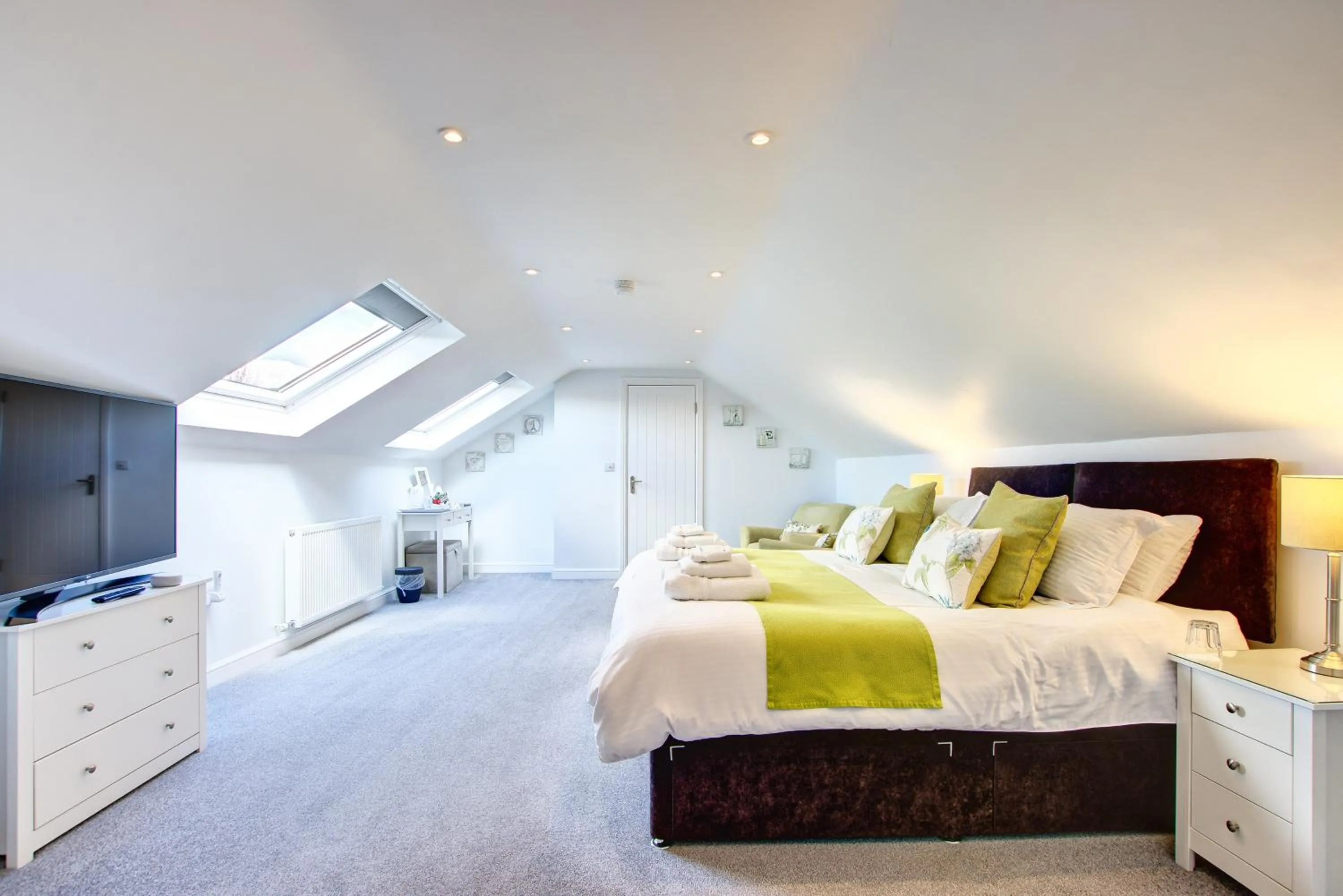 Bedroom, Bed in Rooms At Aysgarth ,Town Ends