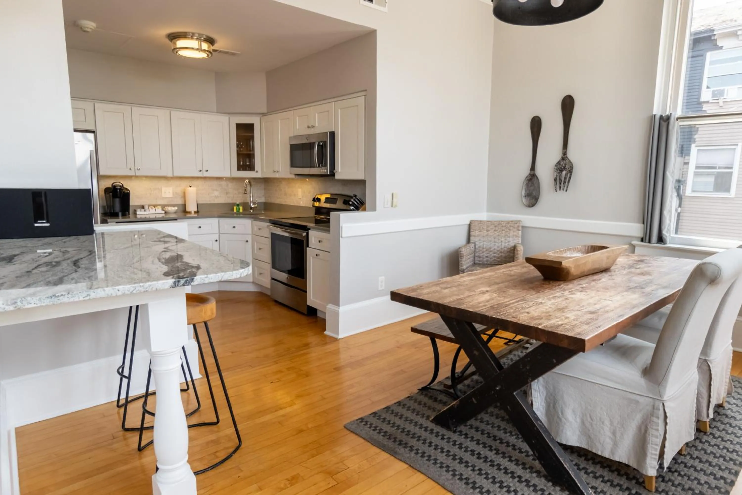 The Newport Lofts - 194 Thames Street