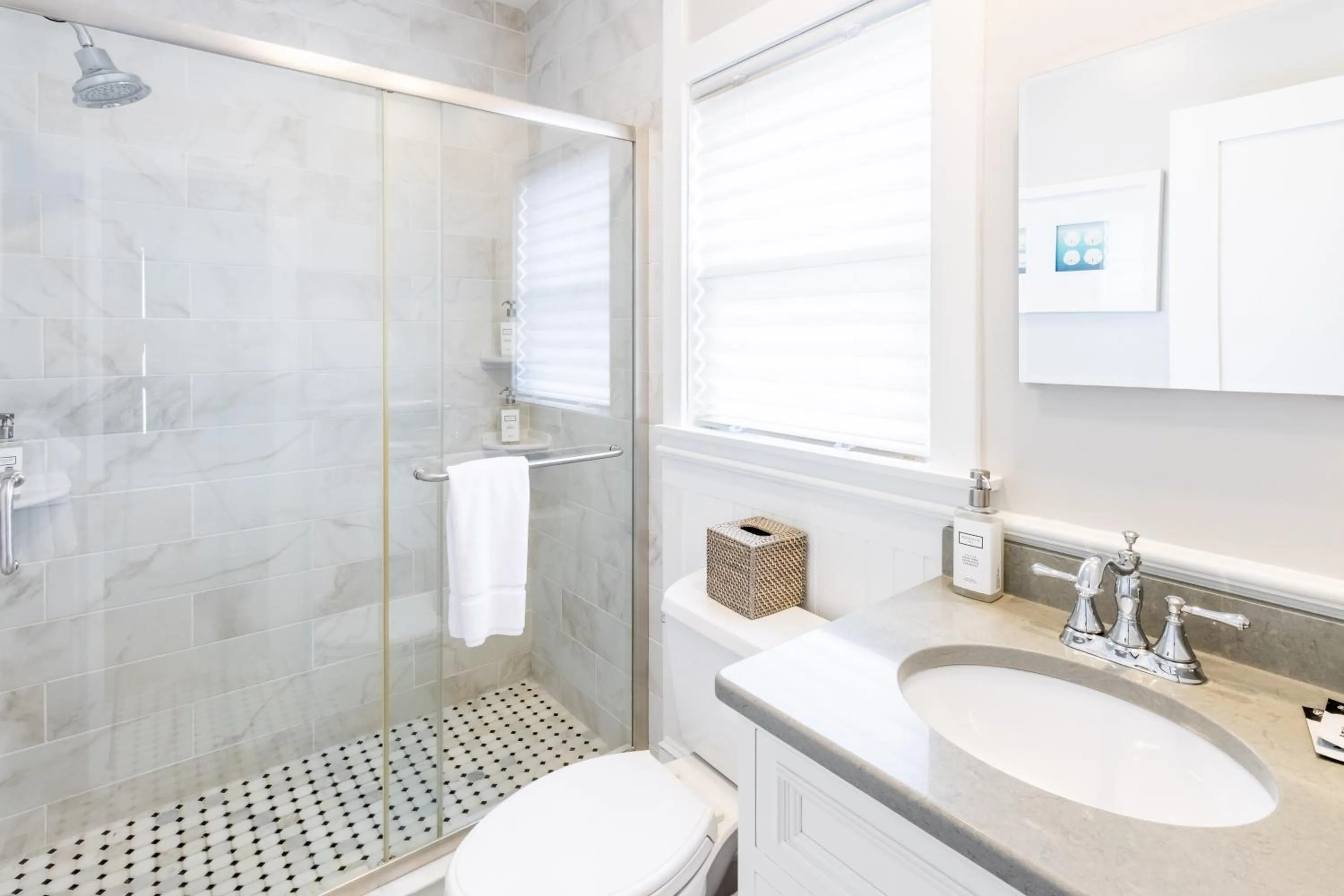 The Newport Lofts - 194 Thames Street