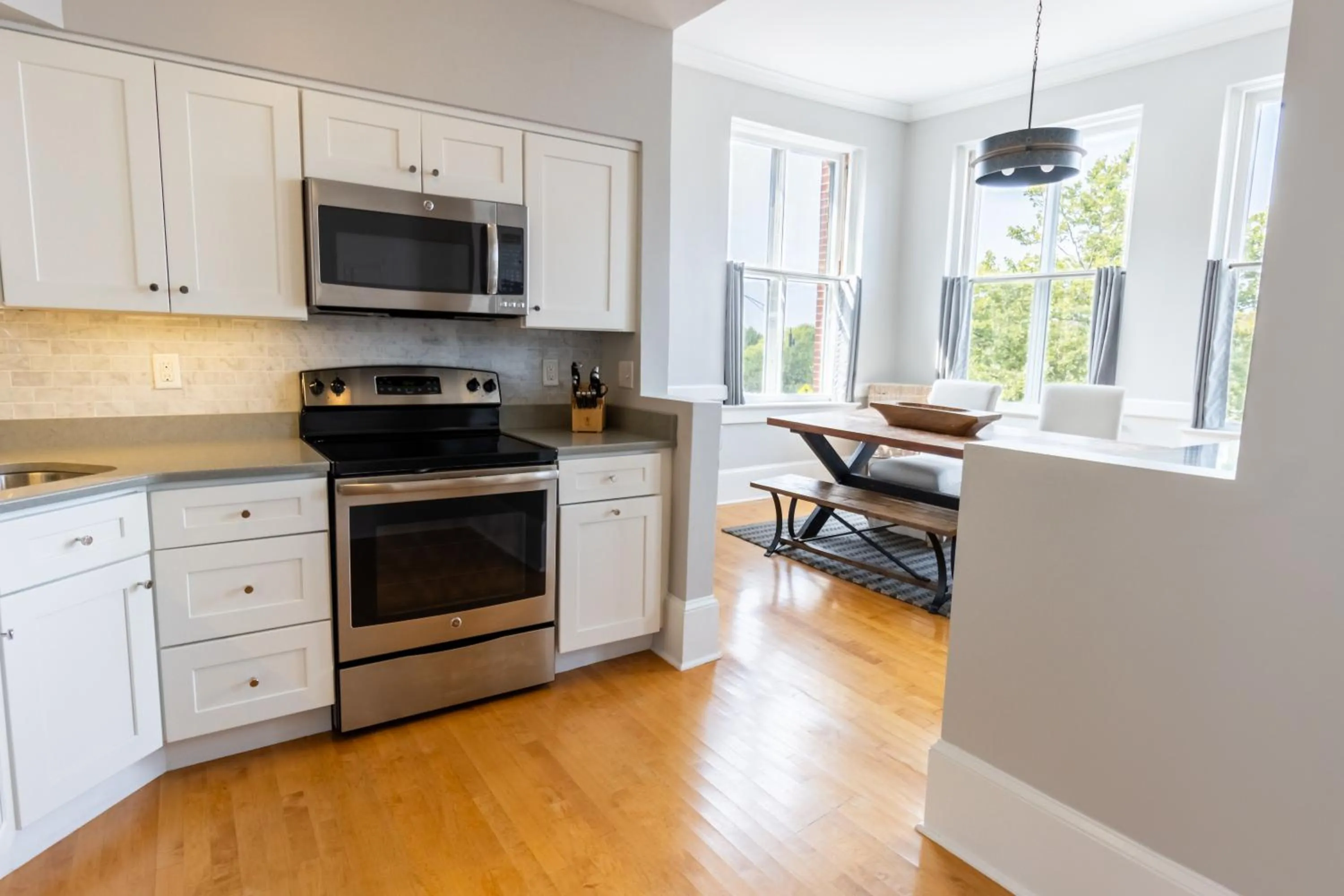 The Newport Lofts - 194 Thames Street